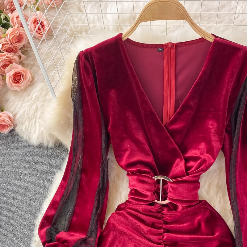 Sexy V-Neck Velvet Slit Dress for Women - Elegant Winter & Fall Evening Gown for Parties, Date Nights & Special Occasions