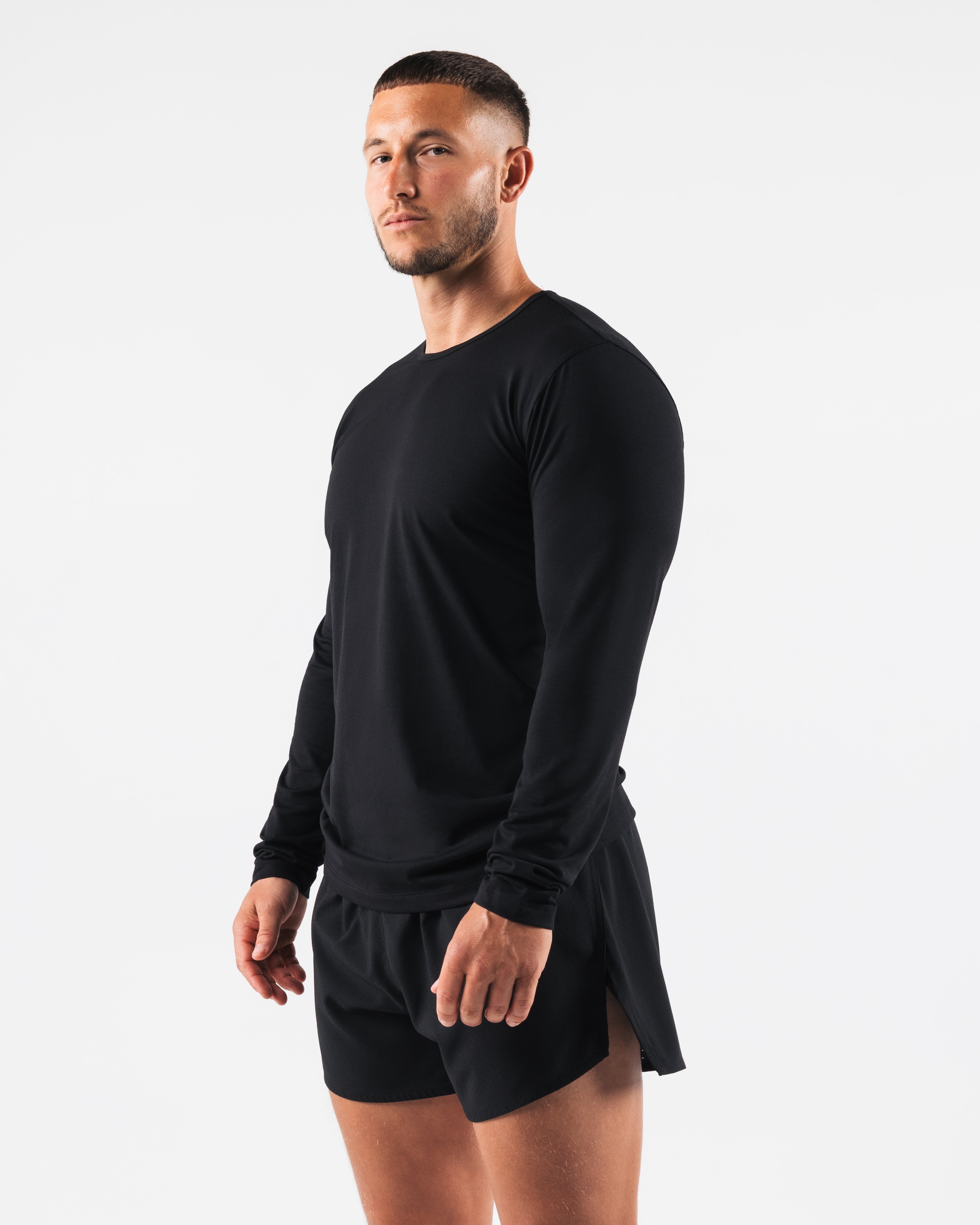 Zero Classic Long Sleeve T-Shirt 2-Pack - Black | Comfortable & Stylish for Casual Wear, Layering & Everyday Outfits