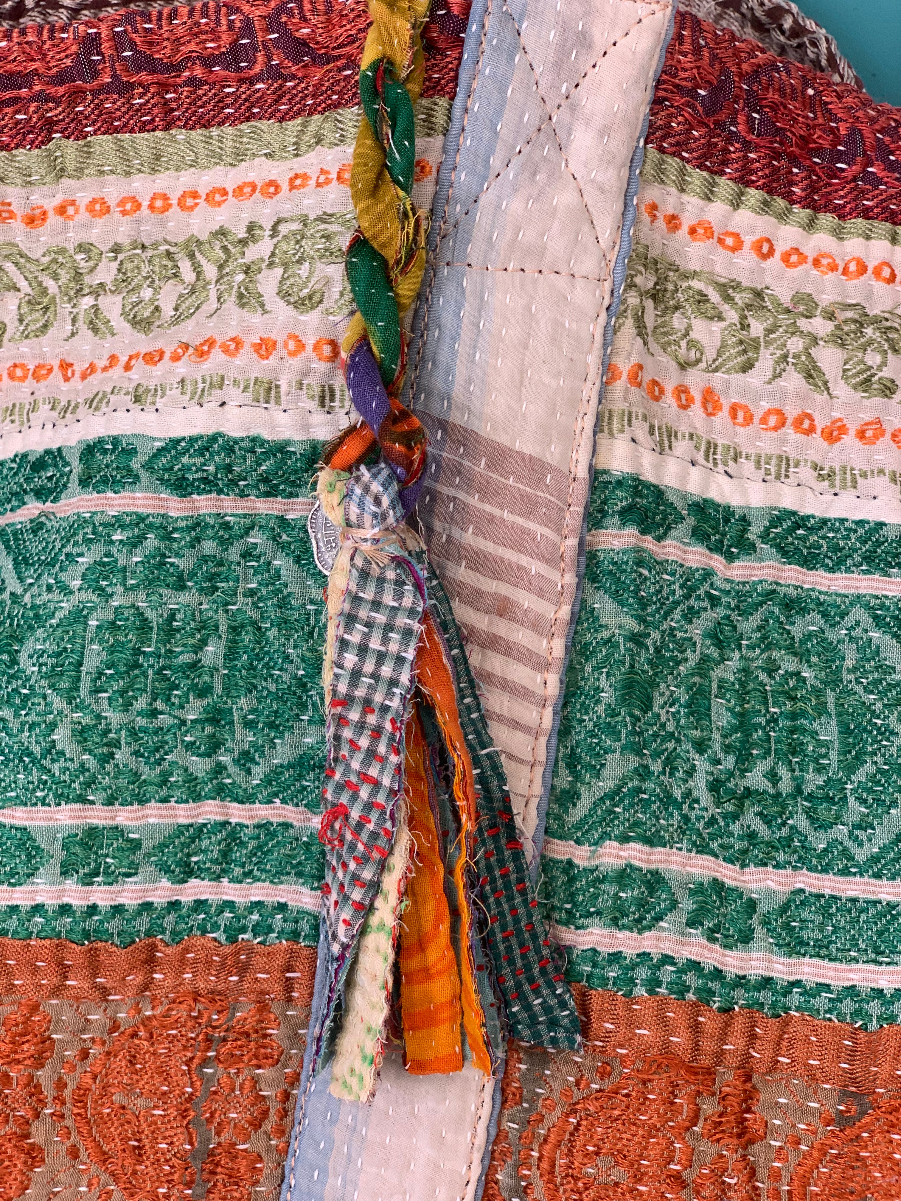 Vintage Kantha Beach Bag - Handmade Cotton Travel Tote for Women - Perfect for Beach, Picnic, and Weekend Getaways