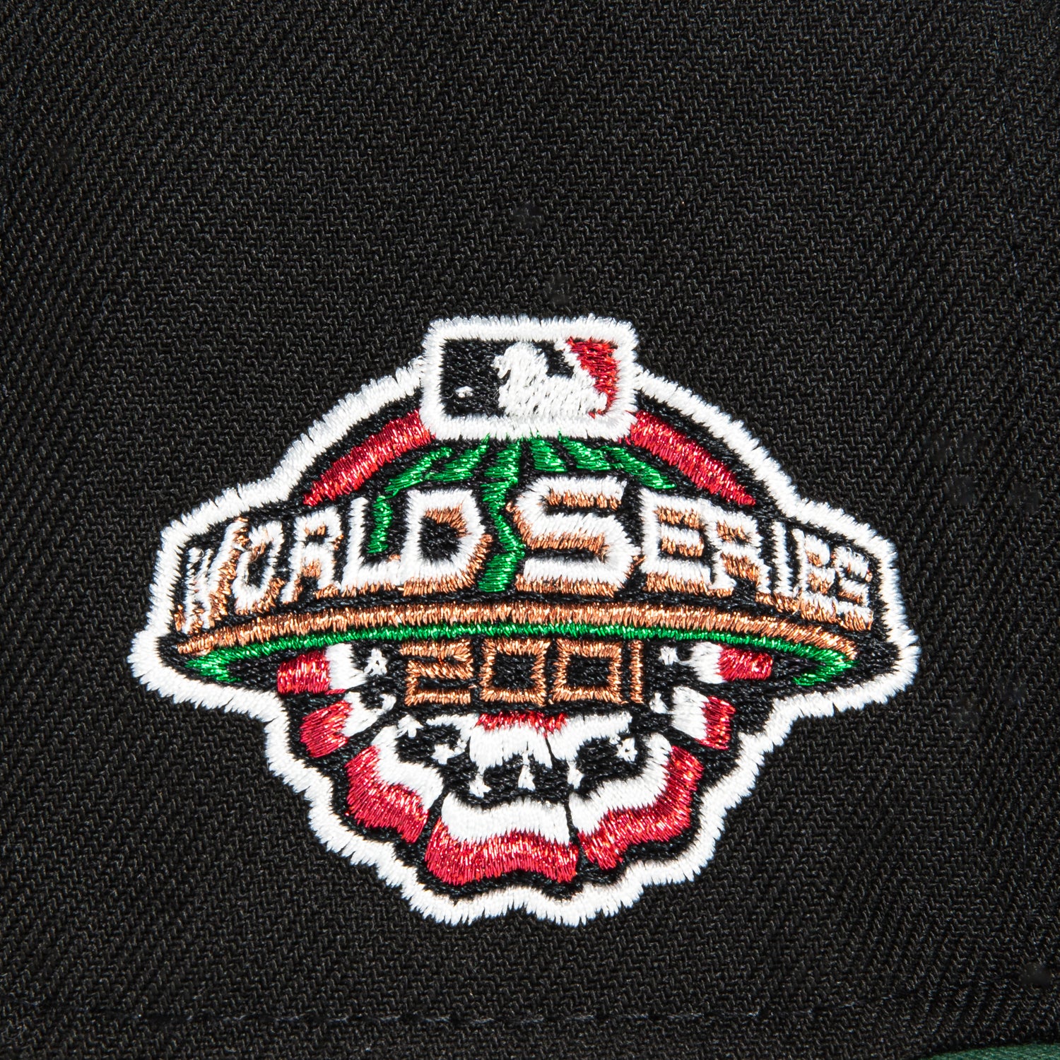 New Era 59Fifty Arizona Diamondbacks 2001 World Series Patch Snapback Hat - Black, Green & Metallic Copper - Perfect for Baseball Games, Fan Collections & Casual Streetwear