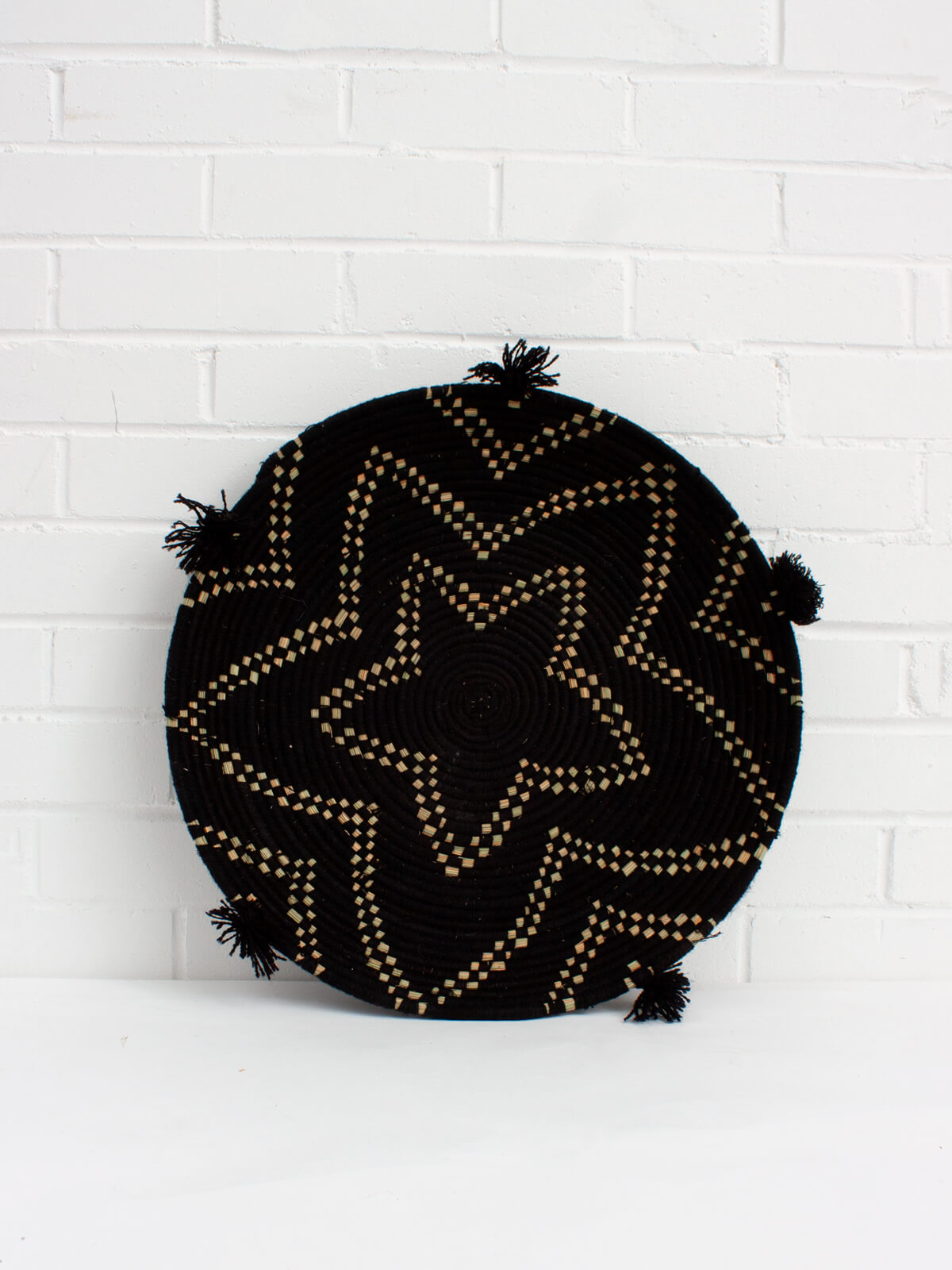Premium Moroccan Wool Plates Set of 4 - Handmade Black Ceramic Dinner Plates for Home Dining & Entertaining - Elegant Tableware for Restaurants, Weddings & Special Occasions