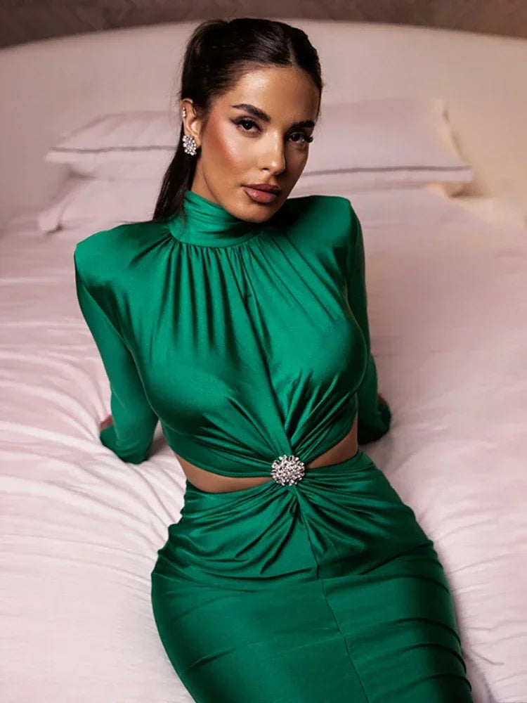 Elegant Black Evening Dress for Women - Sexy Twist Cut Out Bodycon Long Gown for Party Night & Winter Events | Luxury Formal Wear for Date Night, Prom & Special Occasions