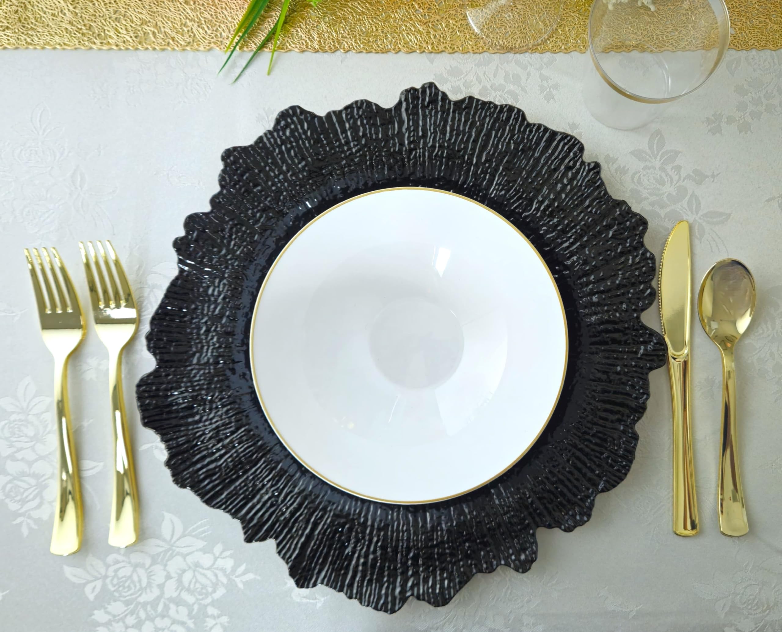 40-Piece 13'' Round Plastic Acrylic Wedding Charger Plates - Coral & Black for Elegant Dinner Parties, Wedding Decorations & Special Events
