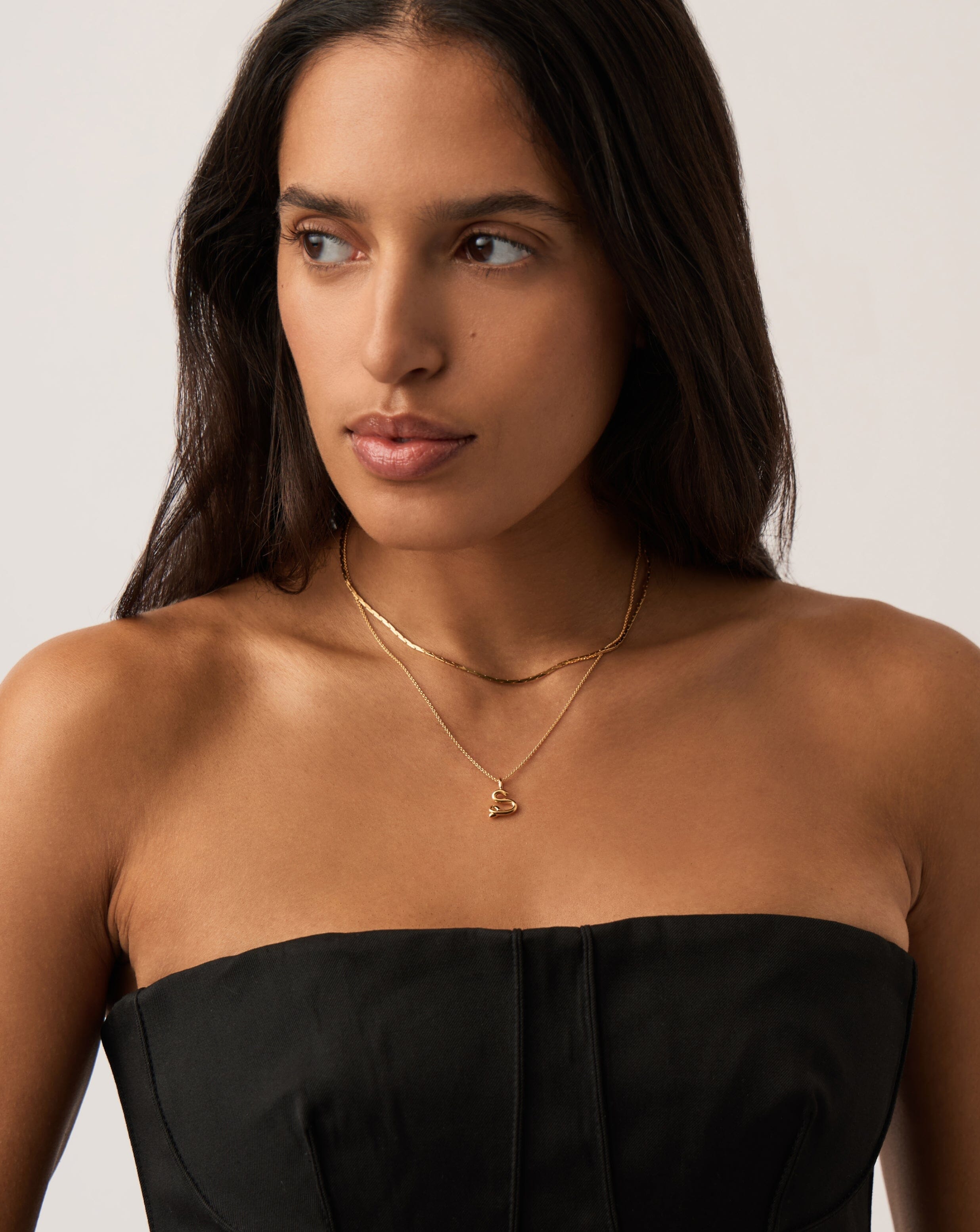 Curly Molten Mini Initial Necklace - 18k Gold Vermeil Personalized Jewelry for Women | Elegant Gift for Her, Birthday, Anniversary, Valentine's Day