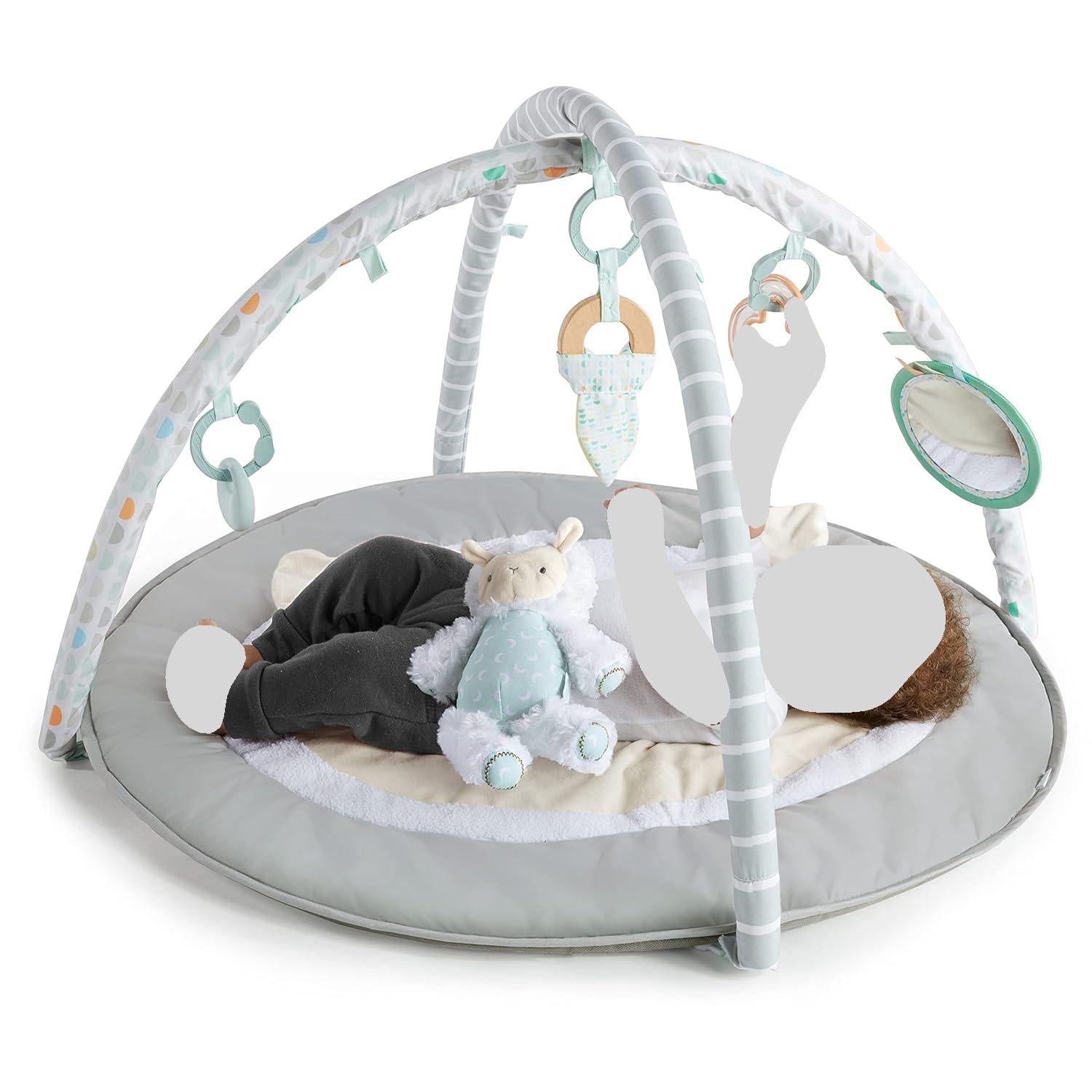 Ingenuity Sheppy's Spot Plush Activity Gym for Babies - Soft & Interactive Playmat with Hanging Toys for Tummy Time, Sensory Development & Early Learning - Perfect Nursery Gift for Newborns & Infants
