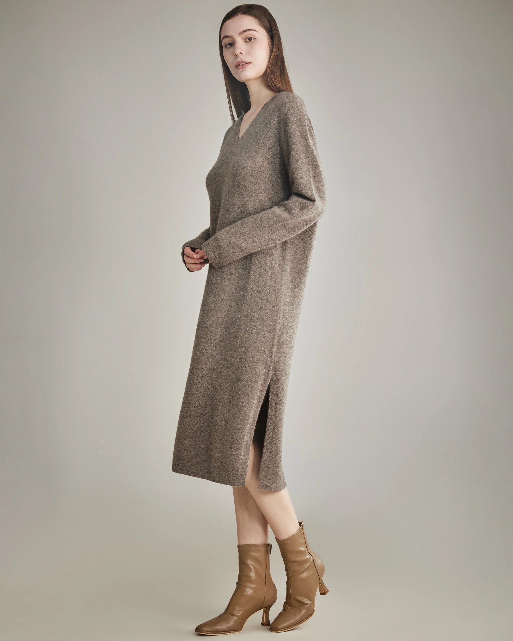 Luxury Hooded Knit Cashmere Dress for Women - Soft & Warm Winter Fashion - Perfect for Holiday Parties & Cozy Evenings