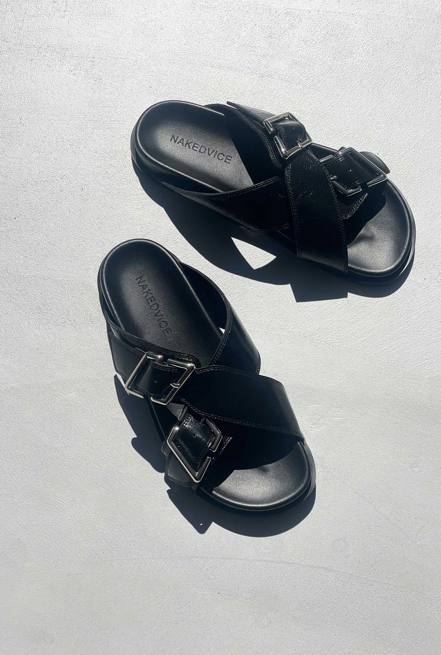 The Mallory Black Slide - Comfortable & Stylish Sandals for Women | Perfect for Beach, Pool, and Summer Outfits