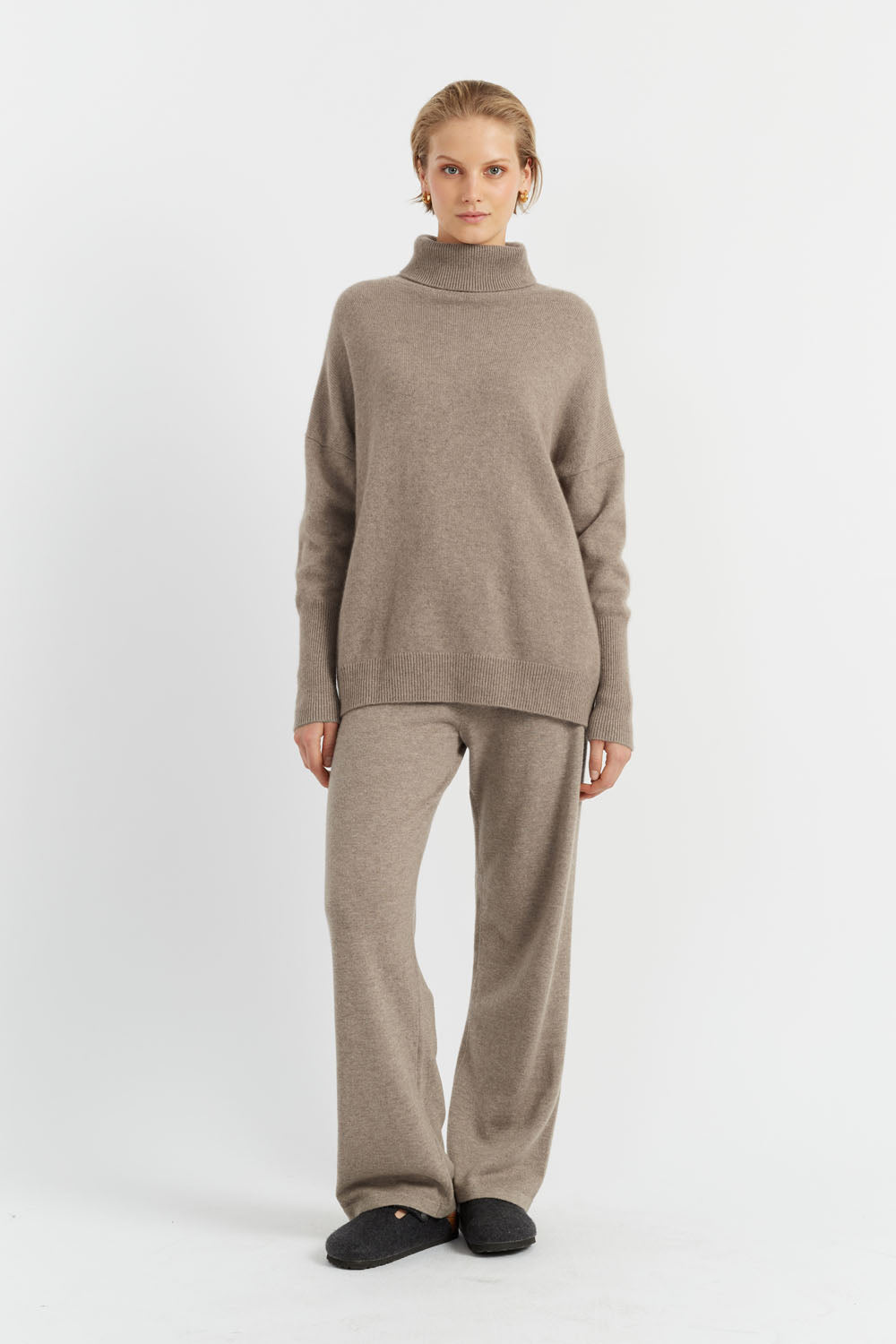 Luxury Soft Cashmere Wide Leg Pants for Women - Cozy Winter Lounge Pants for Home, Office & Travel