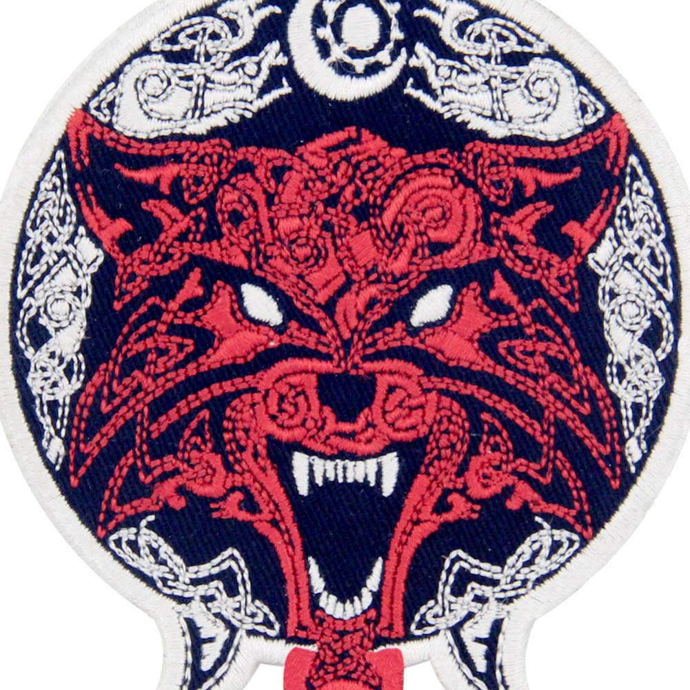 Tribal Wolf Coyote Embroidered Patch - Iron On & Sew On Applique Badge for Jackets, Hats, Bags - Perfect for Bikers, Outdoor Enthusiasts & Fashion DIY