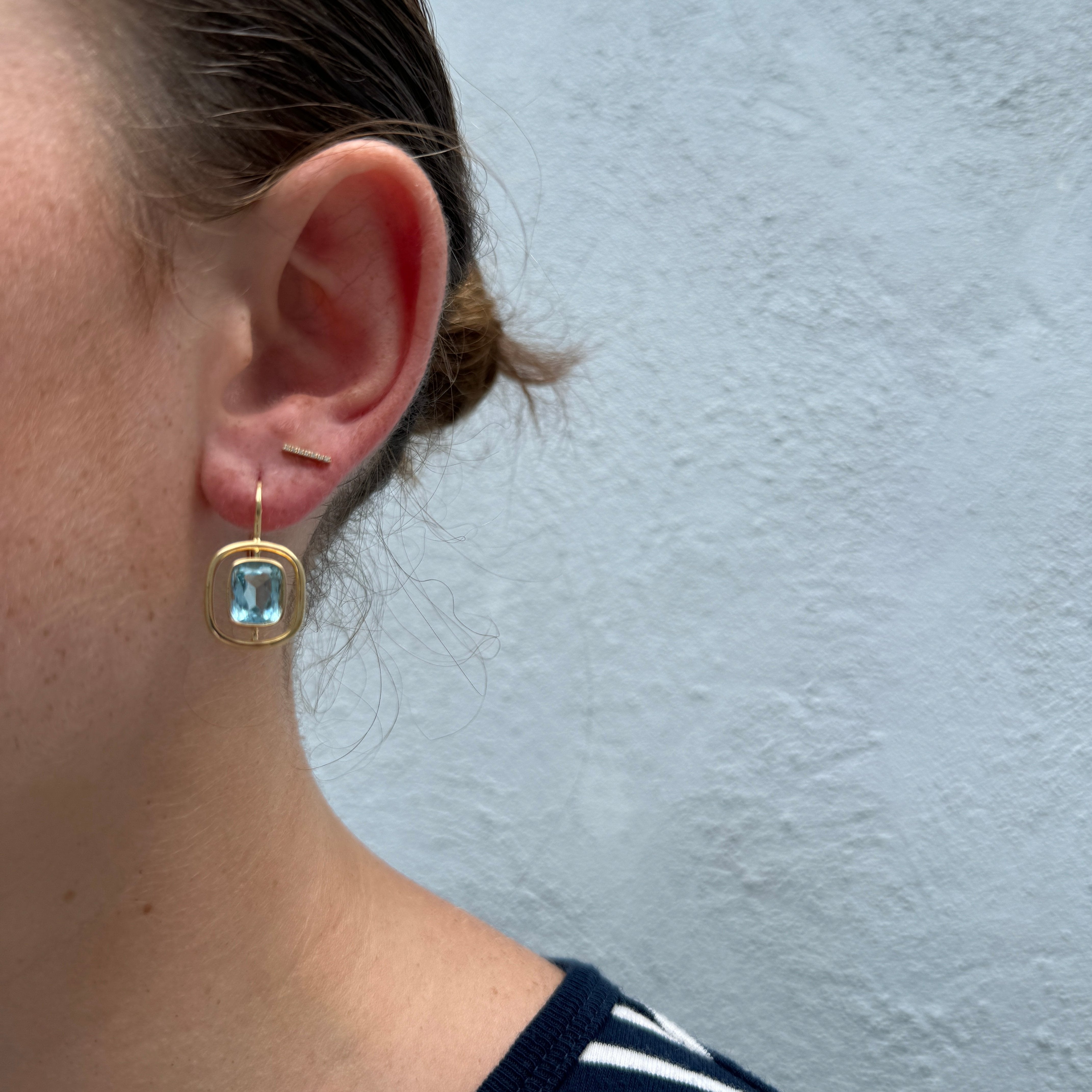 6.5ctw Cushion Cut Blue Topaz 18K Yellow Gold Leverback Earrings for Women - Elegant Jewelry Gift for Wedding, Anniversary & Special Occasions