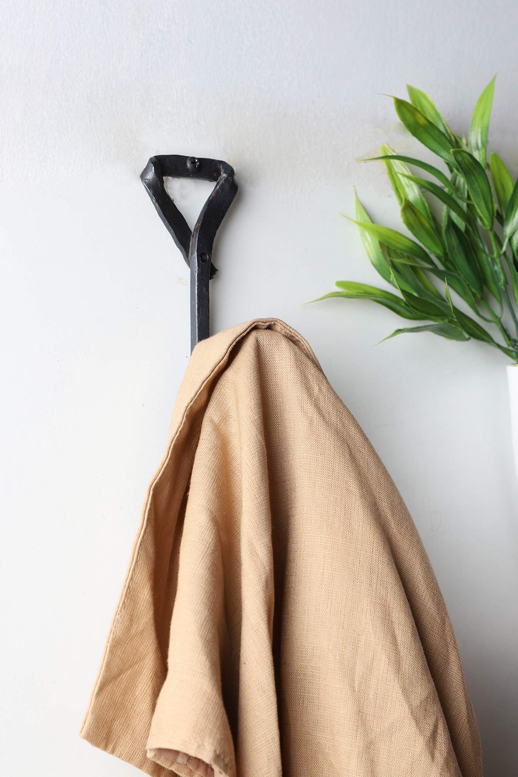 Handmade Wrought Iron Coat Hook - Heavy Duty Forged Metal Wall Hanger for Coats, Jackets, Hats, Towels & Scarves | Rustic Colonial Home Decor | Perfect for Entryway, Mudroom, Bathroom & Bedroom Organization