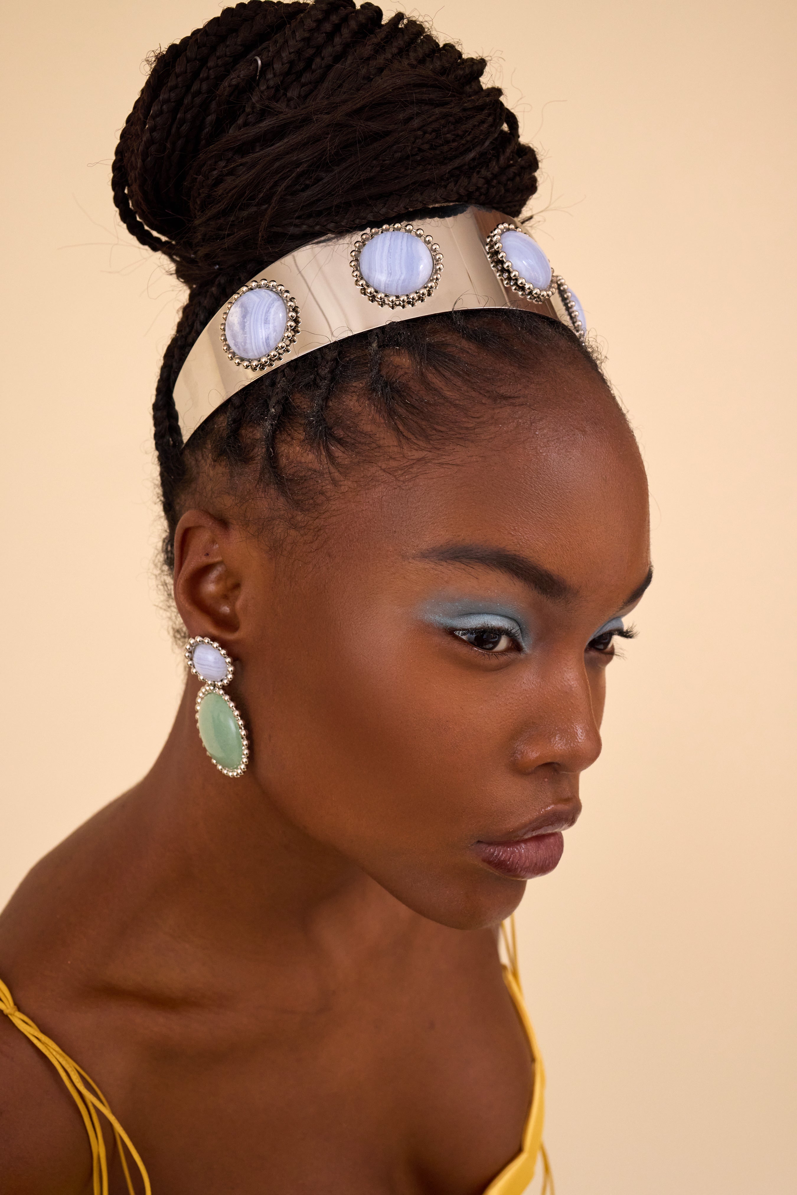 Liv Ballchain and Stone Wide Headband - Stylish Hair Accessory for Women, Boho Fashion Headband, Perfect for Parties, Weddings & Everyday Wear
