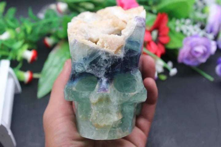 Natural Quartz Crystal Fluorite Skull - 1421g Healing Stone for Meditation, Energy Cleansing & Spiritual Growth - Perfect for Home Decor, Reiki, and Chakra Balancing
