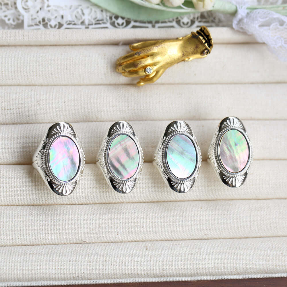 Vintage Retro Paua Abalone Shell Black Mother of Pearl Statement Ring | HJ289 | Perfect for Boho Fashion, Beach Weddings & Unique Gift Giving
