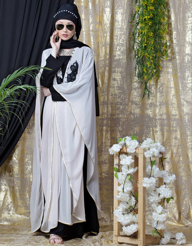Elegant Embroidered Arabic Butterfly Abaya Kaftan Dress in Light Pink - Perfect for Eid, Weddings & Special Occasions
