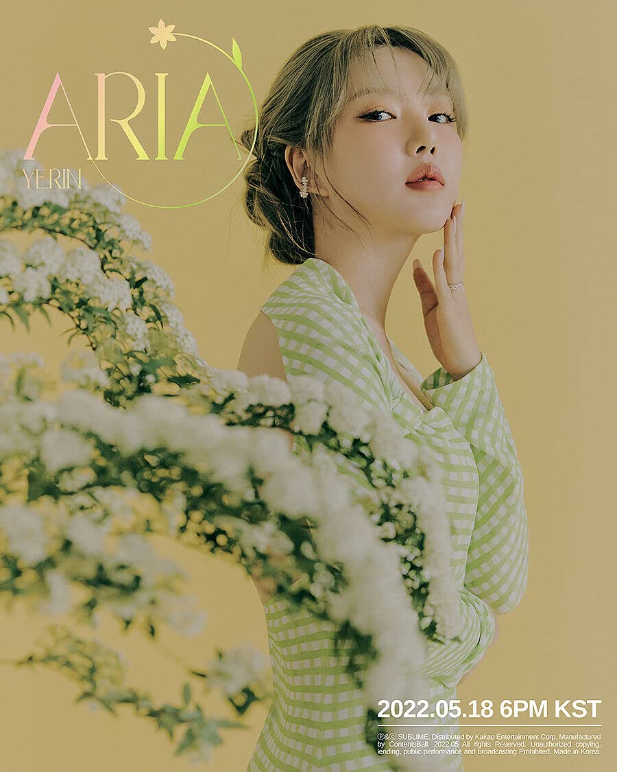GFRIEND YERIN ARIA 1st Mini Album DAY Version - K-POP CD with Photo Book, Photo Cards, Postcard & Collectibles | Perfect for K-POP Fans, Album Collectors and Gift Giving