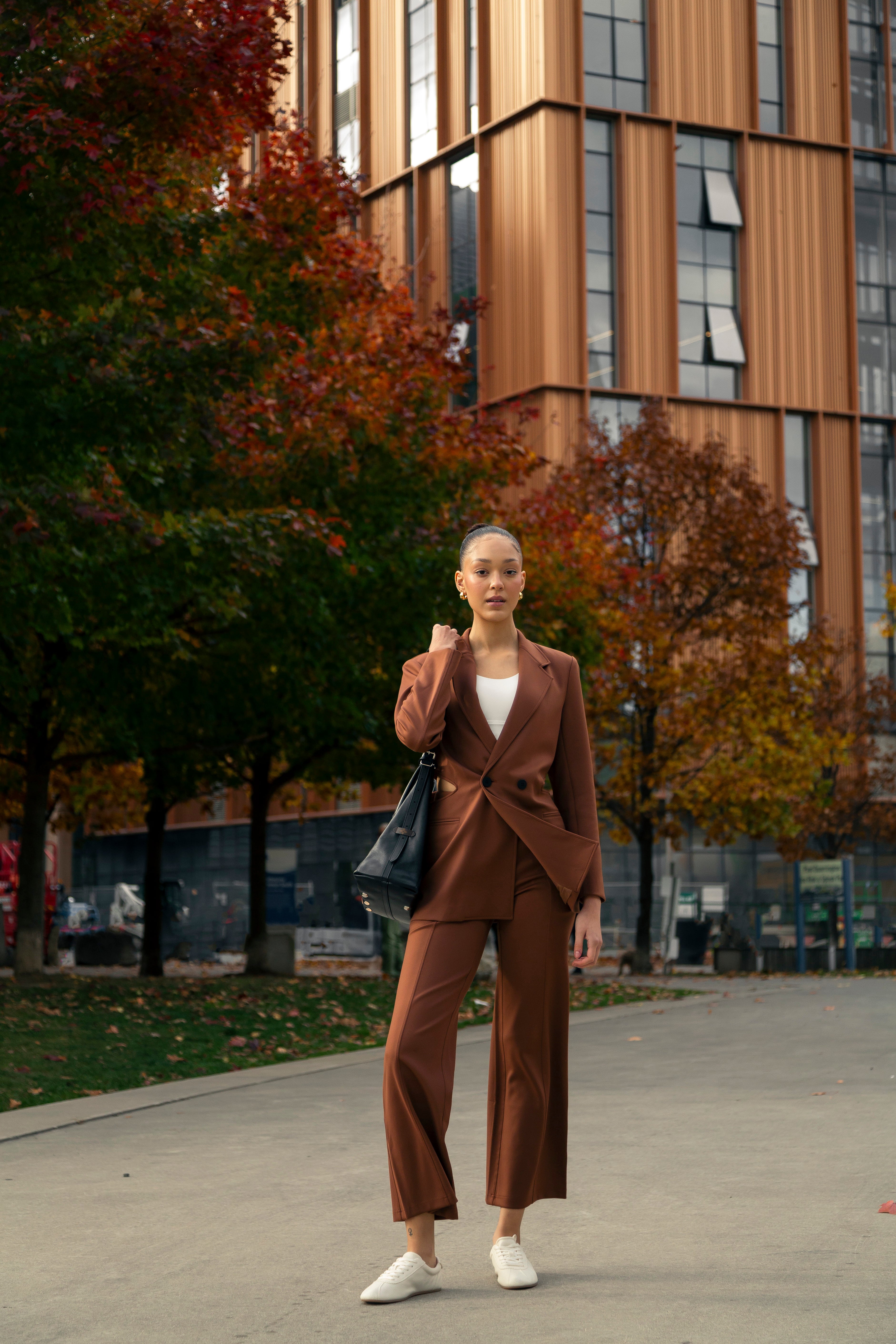 Stylish Aurelia Blazer for Women - Trendy Office & Formal Wear | Perfect for Business Meetings, Weddings & Professional Events