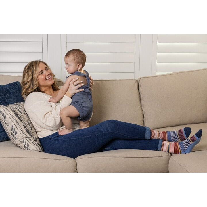 DARN TOUGH Women's Pixie Crew Lightweight Lifestyle Socks - Breathable, Comfortable for Hiking, Running & Everyday Wear