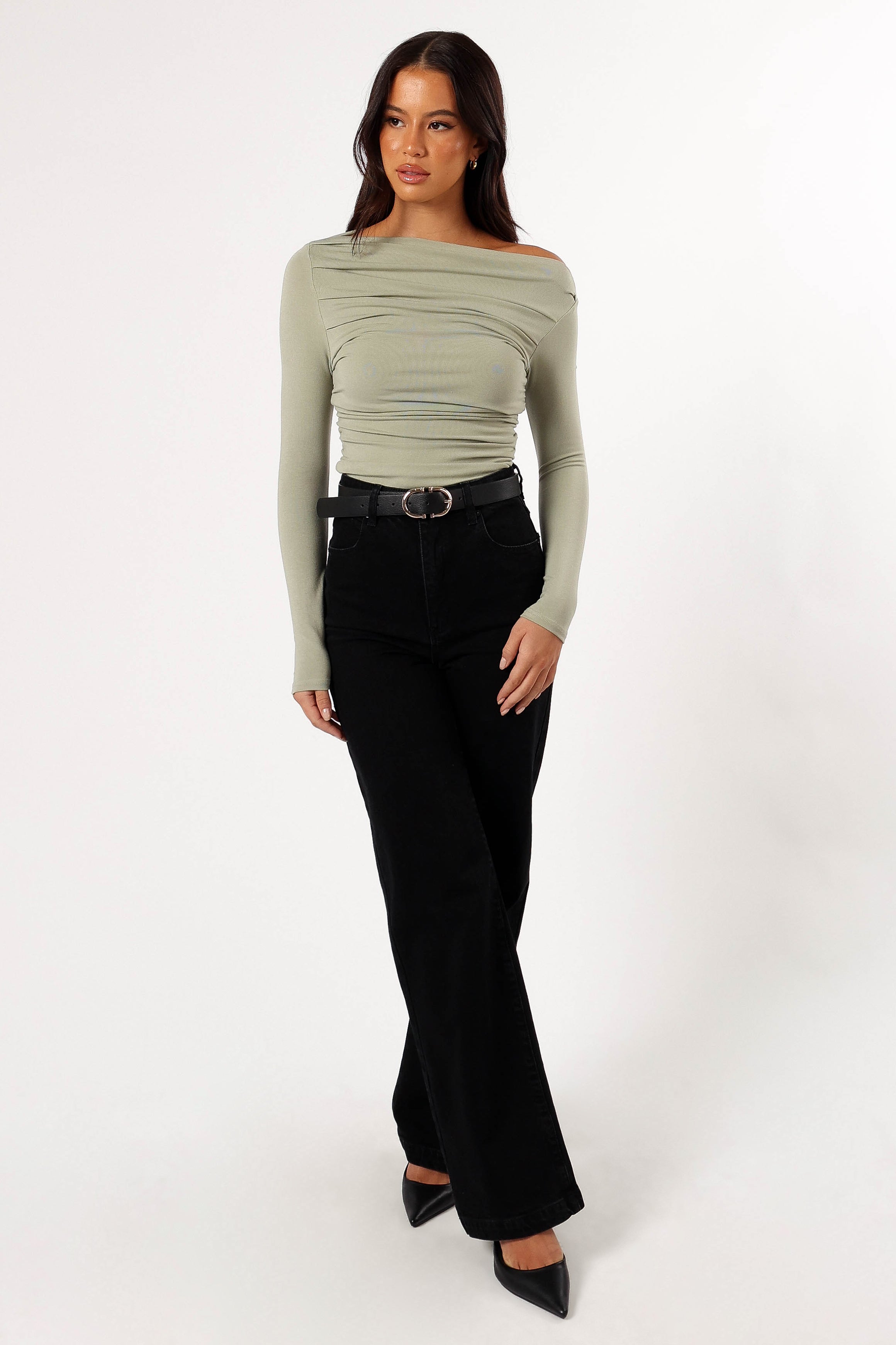 Women's Cer Knit Top in Sage Green - Soft & Comfortable Casual Wear for Everyday Outfits and Layering