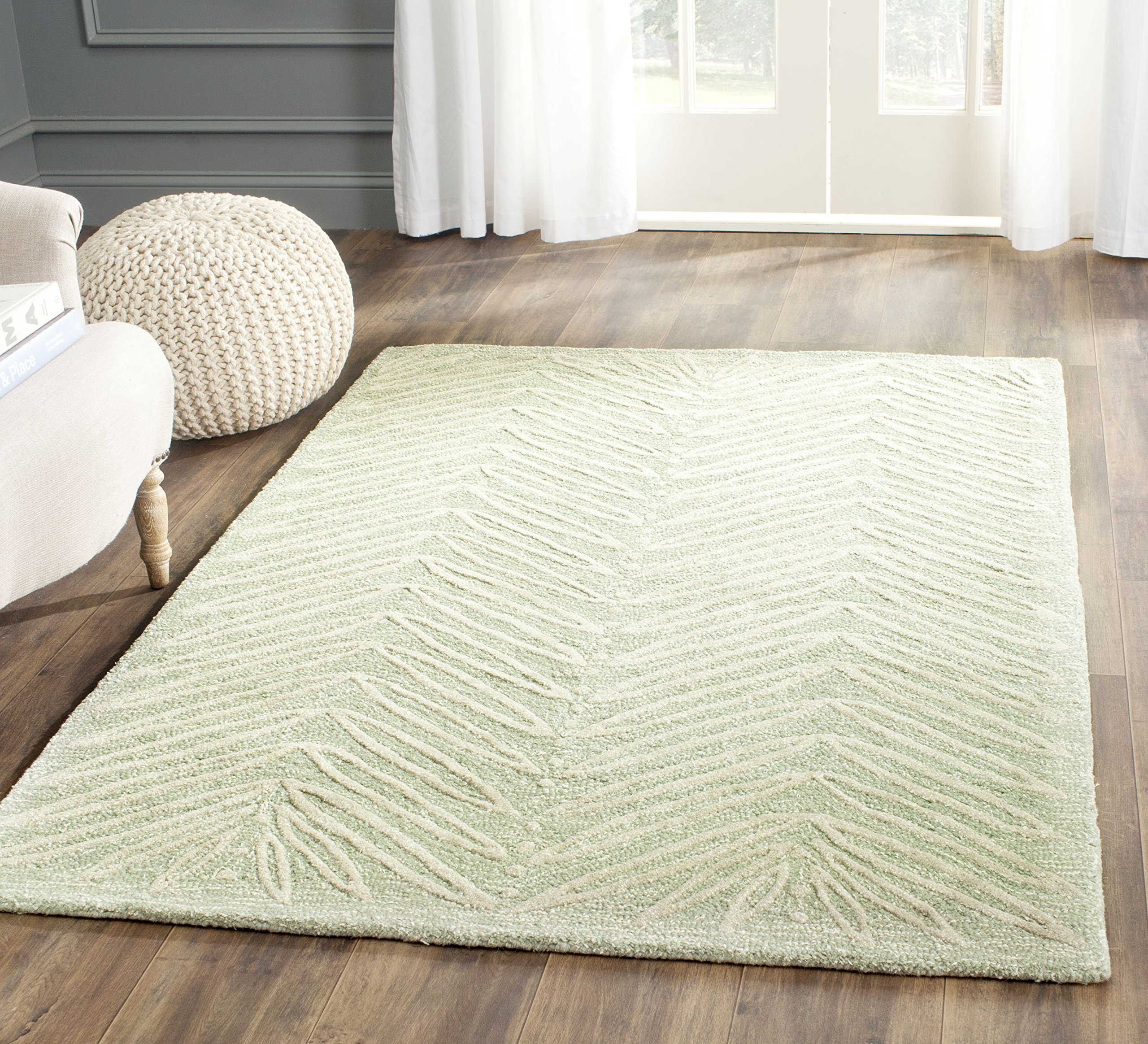 MARTHA STEWART x SAFAVIEH 4' x 6' Handmade Wool & Viscose Chevron Leaves Accent Rug in Milk Pail Green | MSR3612D | Perfect for Living Room, Bedroom or Office Decor
