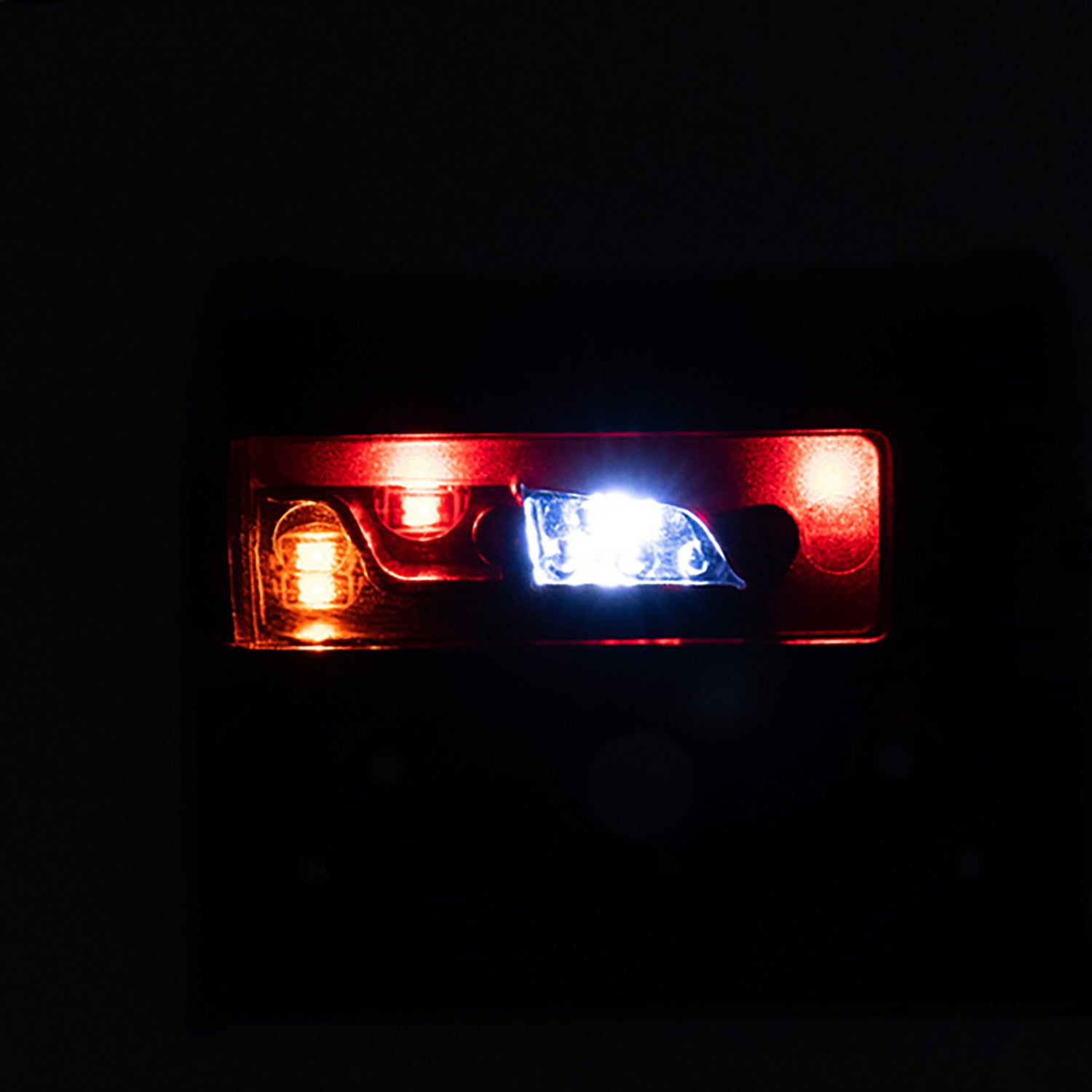 Plastic Tail Light Shell for TAMIYA 1/14 RC Tractor Truck Models R470 R620 770S 56368 56371 - DIY Replacement Part for Remote Control Lorry & Car Accessories (Perfect for RC Vehicle Customization & Repair)