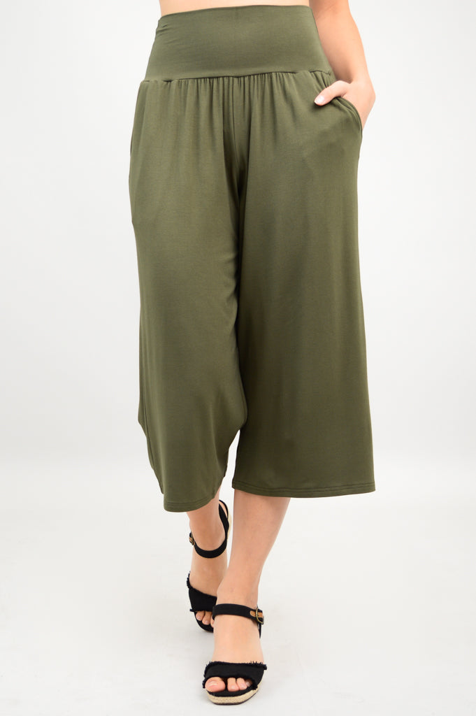 Gaylene Capri Pants for Women - Khaki Bamboo Stretch Comfort Fit - Perfect for Casual Wear, Travel & Summer Outfits