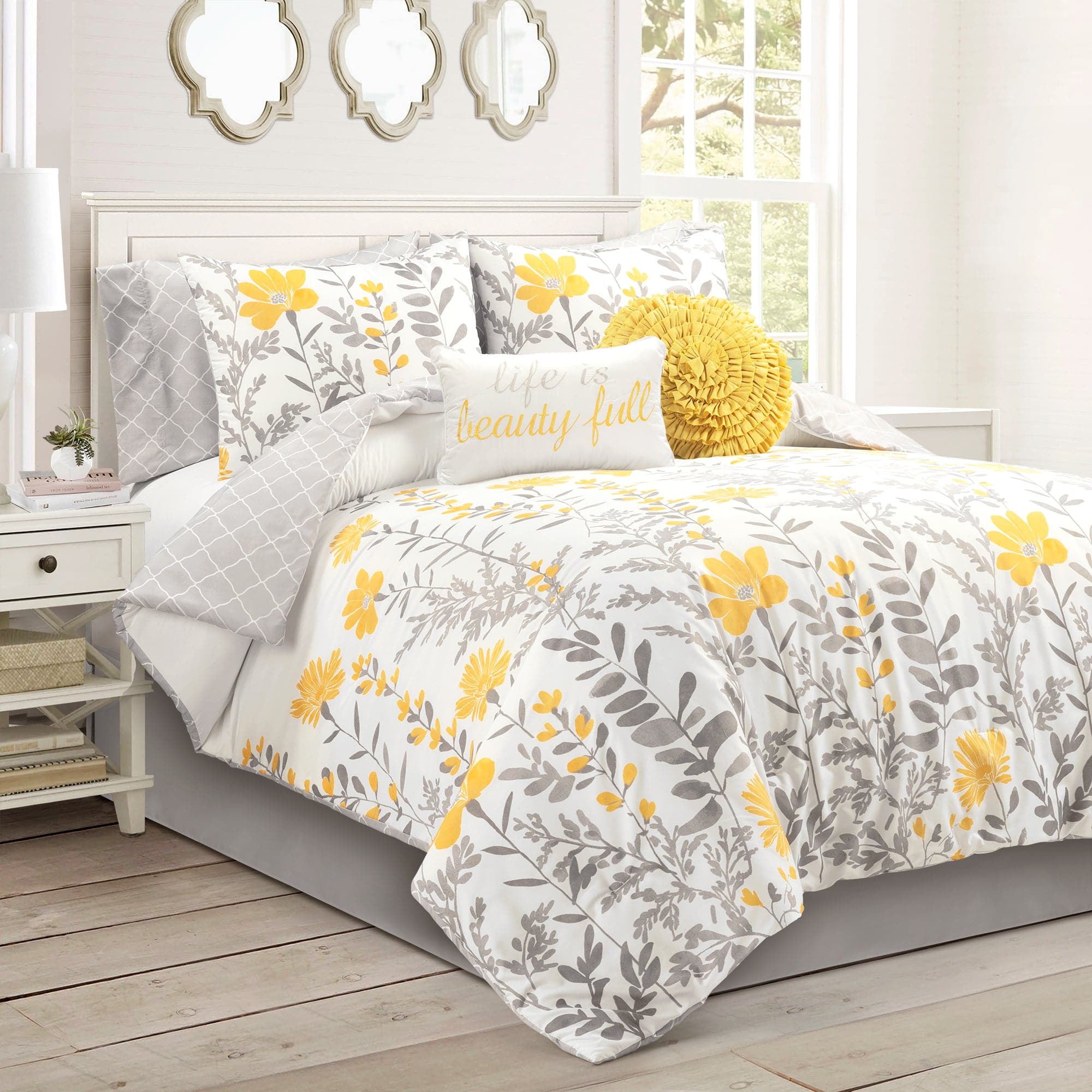 Aprile Reversible Comforter 8-Piece Bedding Set - Soft & Luxurious Queen/King Size Duvet Cover with Pillow Shams - Perfect for Master Bedroom, Guest Room & Cozy Home Decor