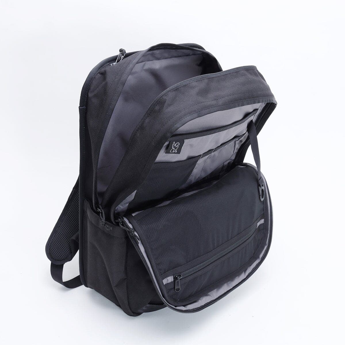 Hawes 26L Backpack - Lightweight Hiking Daypack for Men & Women, Water-Resistant Outdoor Climbing Pack - Perfect for Camping, Travel & Daily Commute
