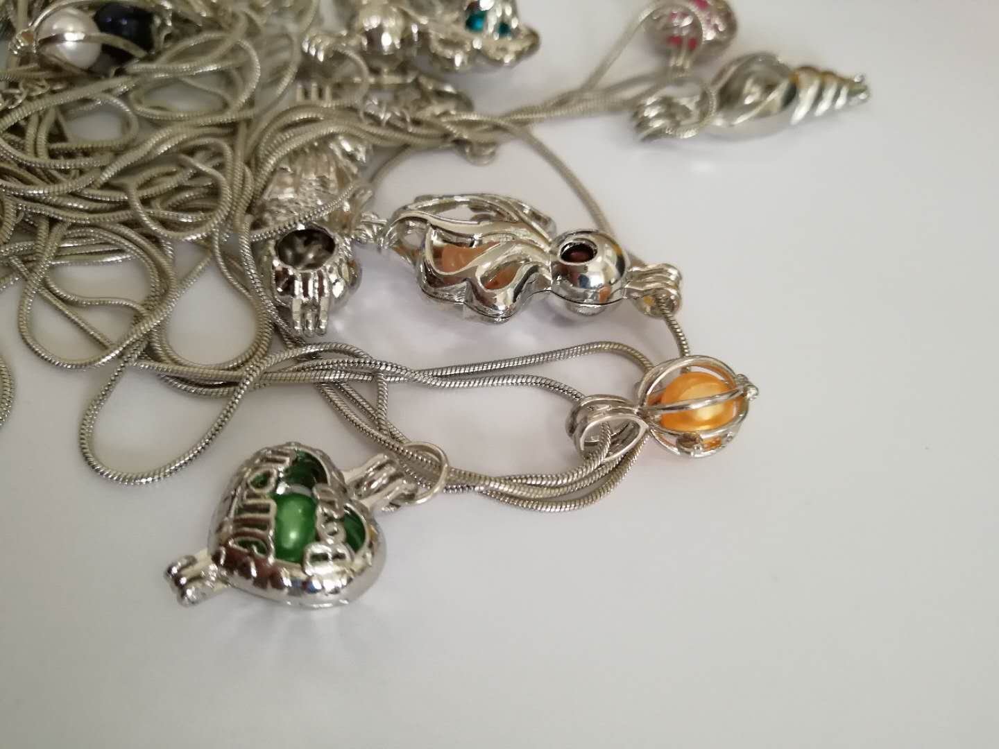 15pcs Pearl Bead Cage Pendants - White Gold Plated DIY Jewelry Making Supplies for Necklaces & Earrings - Essential Oil Diffuser Lockets (Random Styles) - Perfect for Handmade Gifts, Boho Fashion & Aromatherapy Accessories