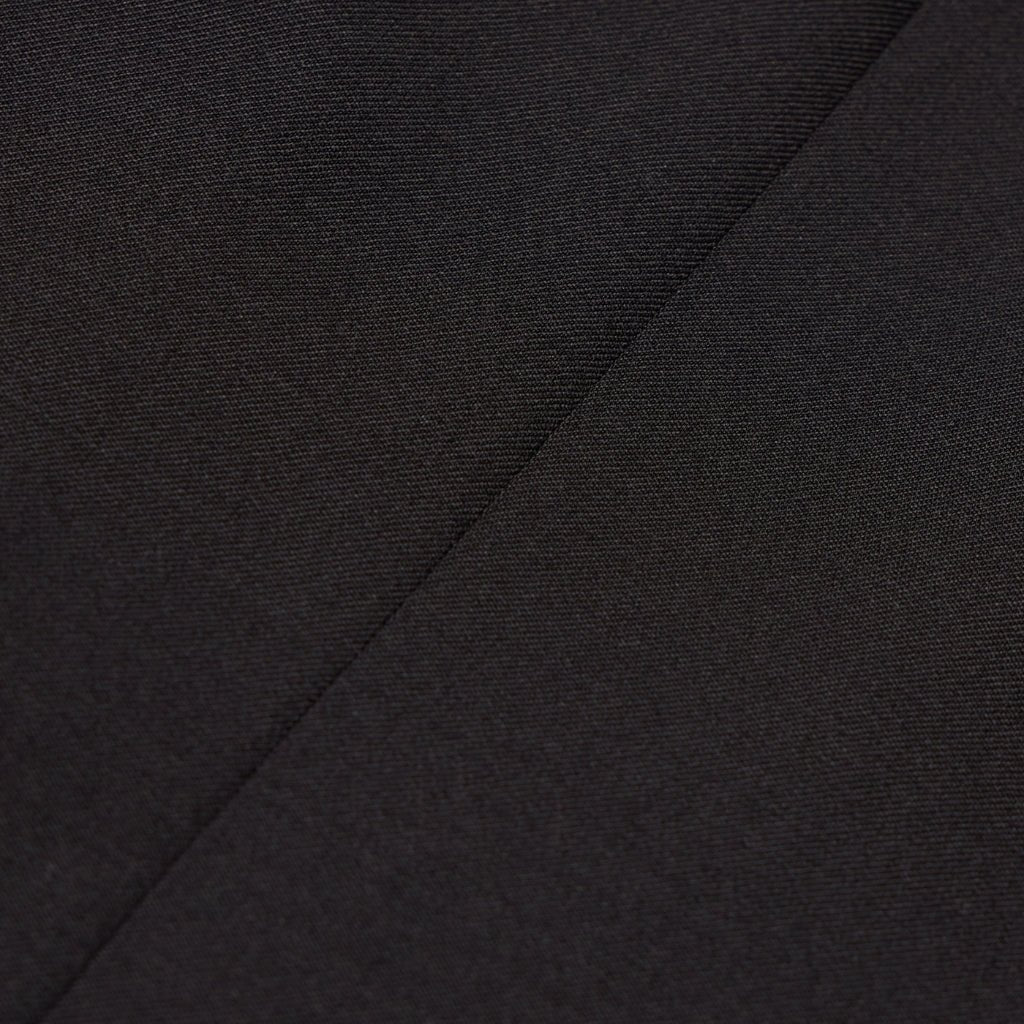 Premium CORNELIANI Black Wool Suit with Peak Lapel - Classic Business & Formal Attire for Men - Perfect for Weddings, Office Meetings & Special Events
