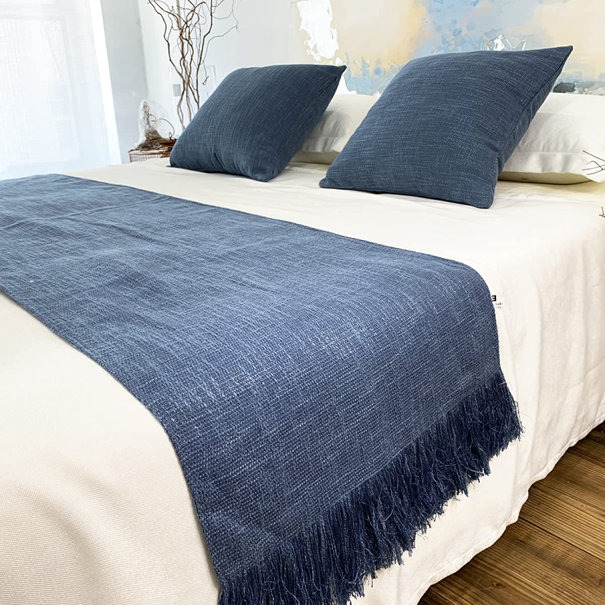 Luxury Hotel Bed Runner Scarf - Modern Tassel Bedspread Coverlet for Queen, King, Double & Single Beds | Home Decor Bed Throw for Foot of Bed | Perfect for Guest Rooms, Master Bedrooms & Airbnb Listings