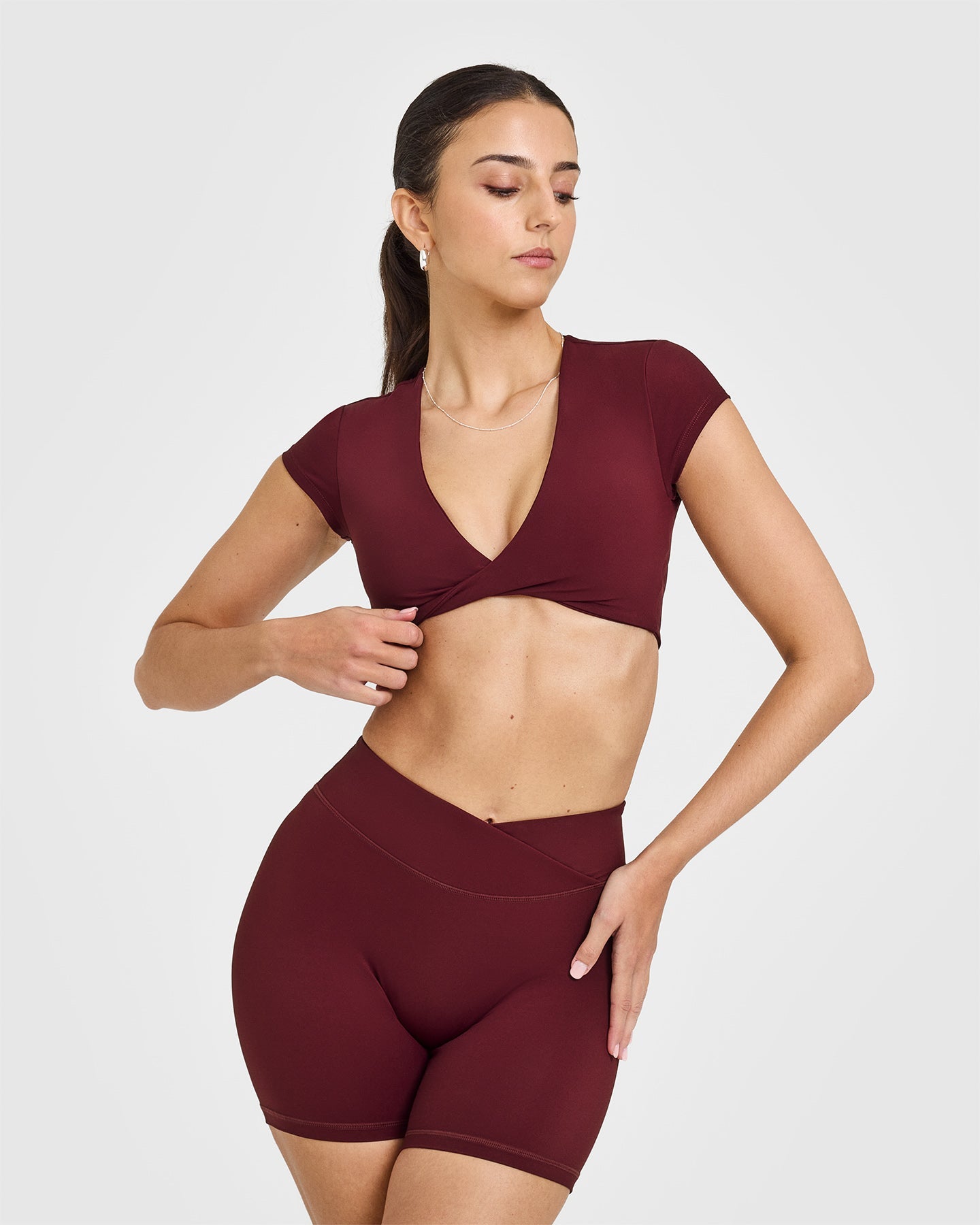 Trendy Rosewood Twist Front Short Sleeve Crop Top for Women - Perfect for Summer Outfits, Beach Vacations & Casual Street Style