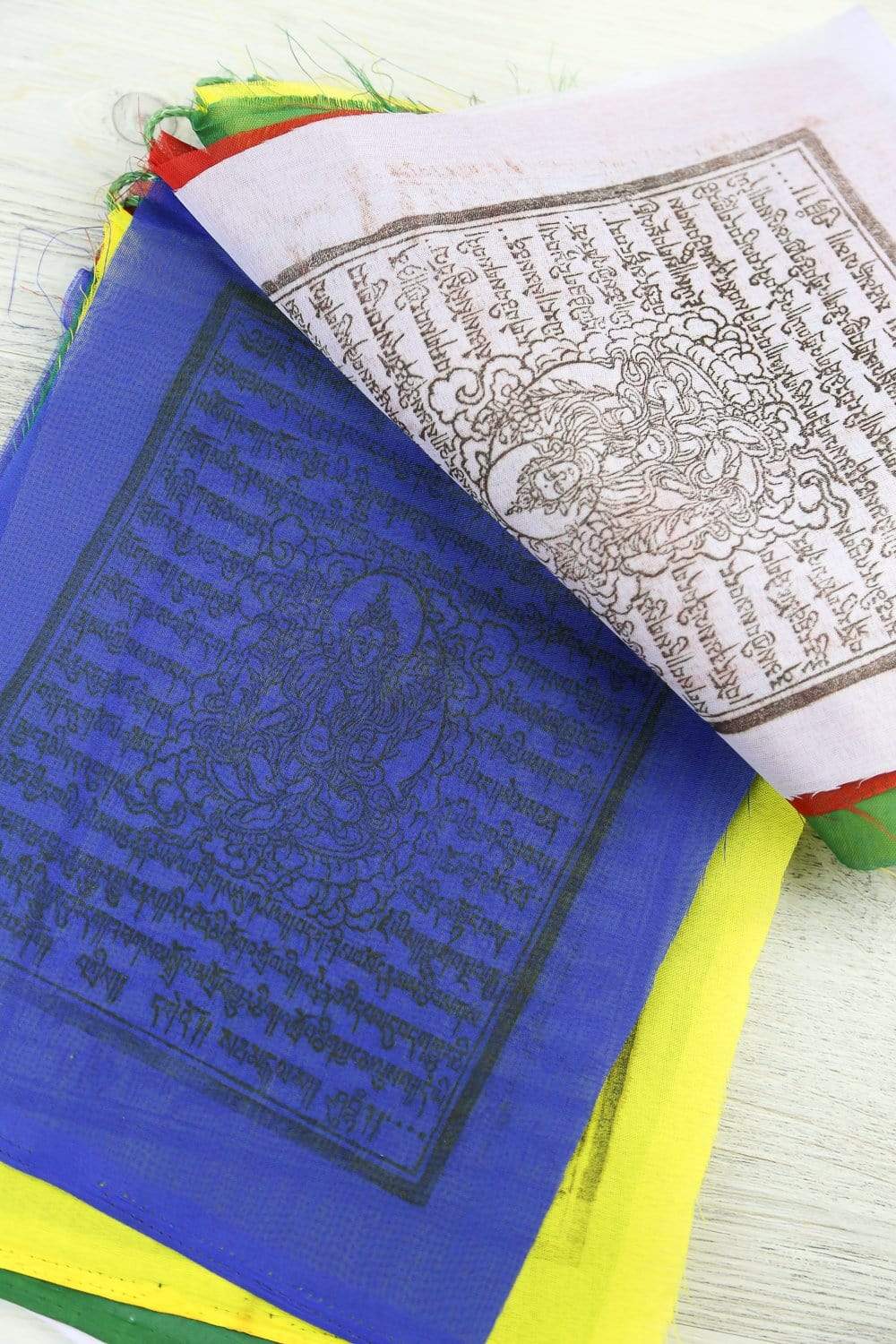 Authentic Green Tara Mantra Prayer Flags - Buddhist Blessings for Peace & Protection | Perfect for Home, Garden & Meditation Spaces