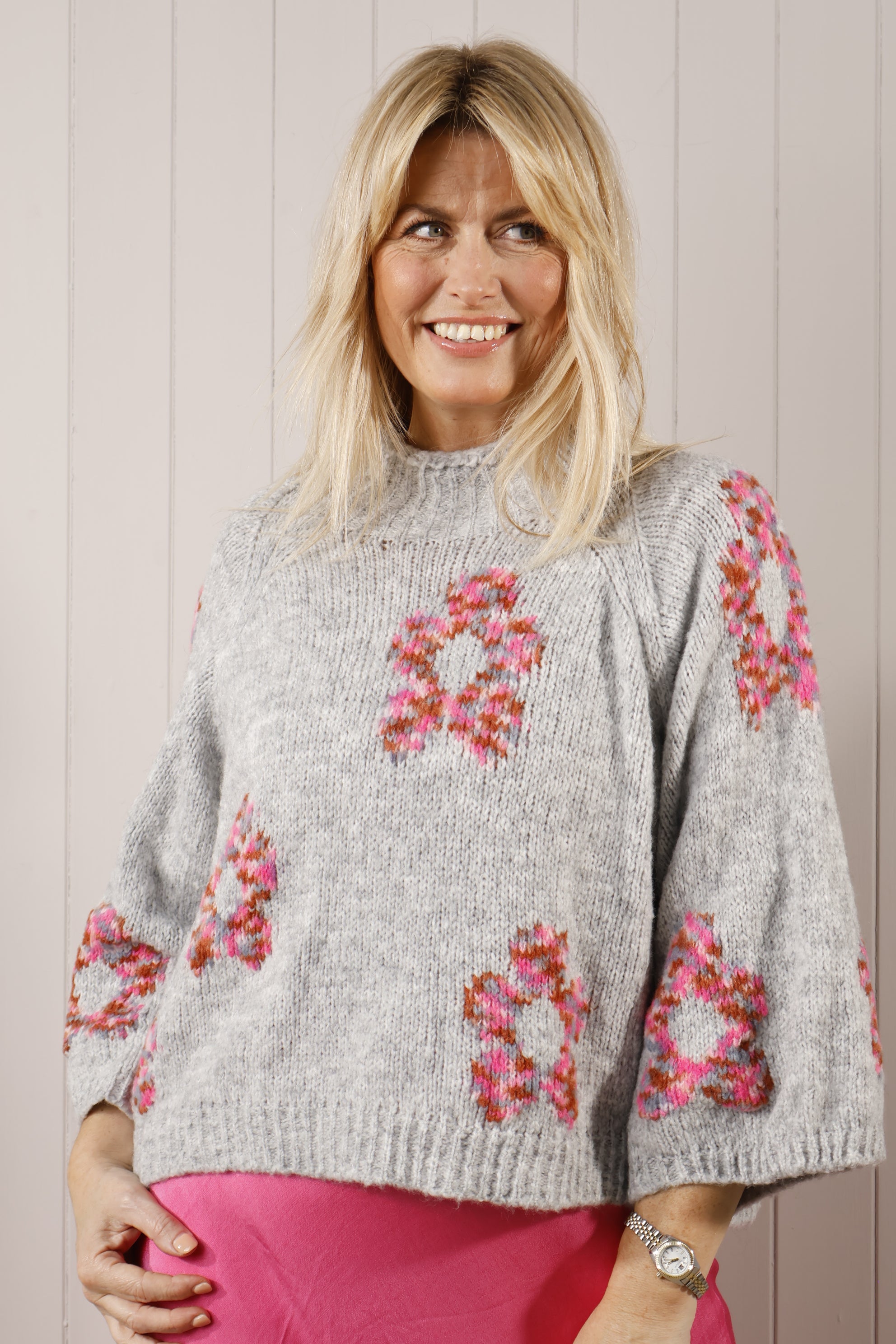 Angie Women's Grey Floral Jumper Sweater - Cozy Knit Pullover for Casual Wear, Fall & Winter Fashion
