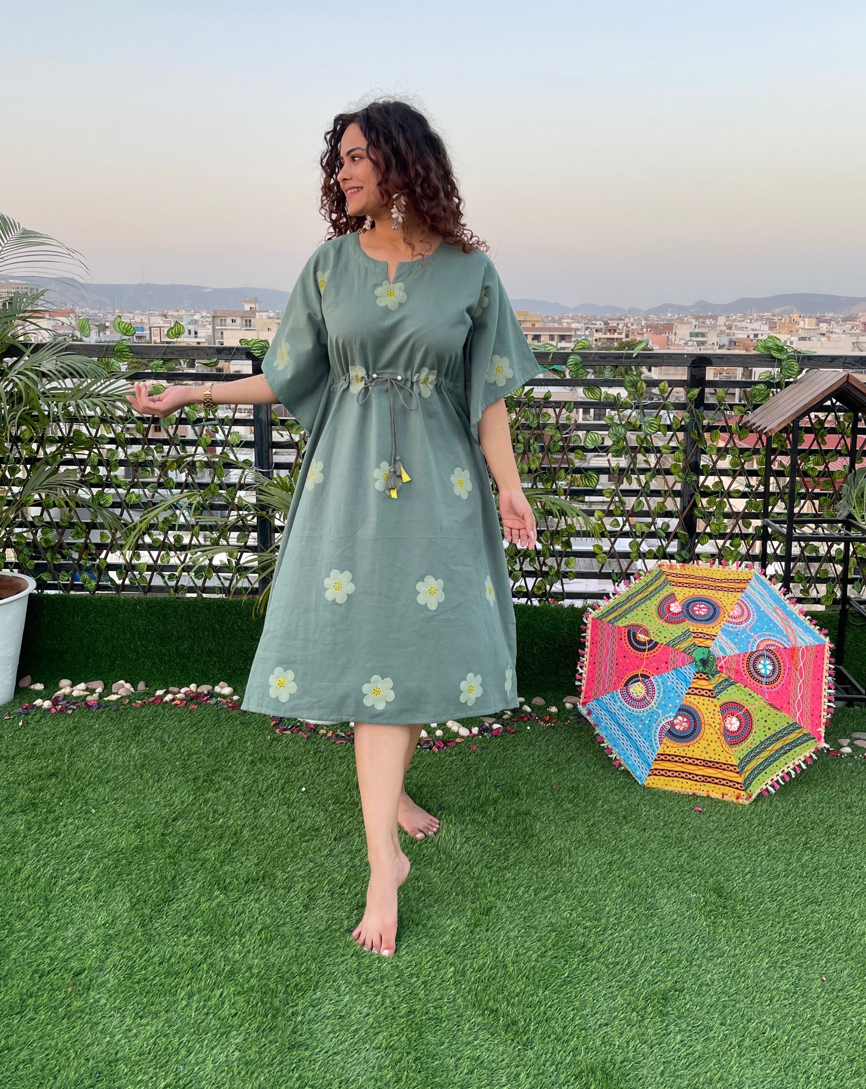 Stylish Green Cotton Long Kaftan Dress with Hand-Painted Design - Perfect for Beach Cover-Up, Boho Fashion, and Summer Vacations