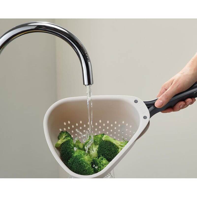 Joseph Joseph Droplet Large Plastic Folding Colander - Collapsible Kitchen Strainer for Pasta, Vegetables & Fruits - Space Saving Design for Small Kitchens & Camping