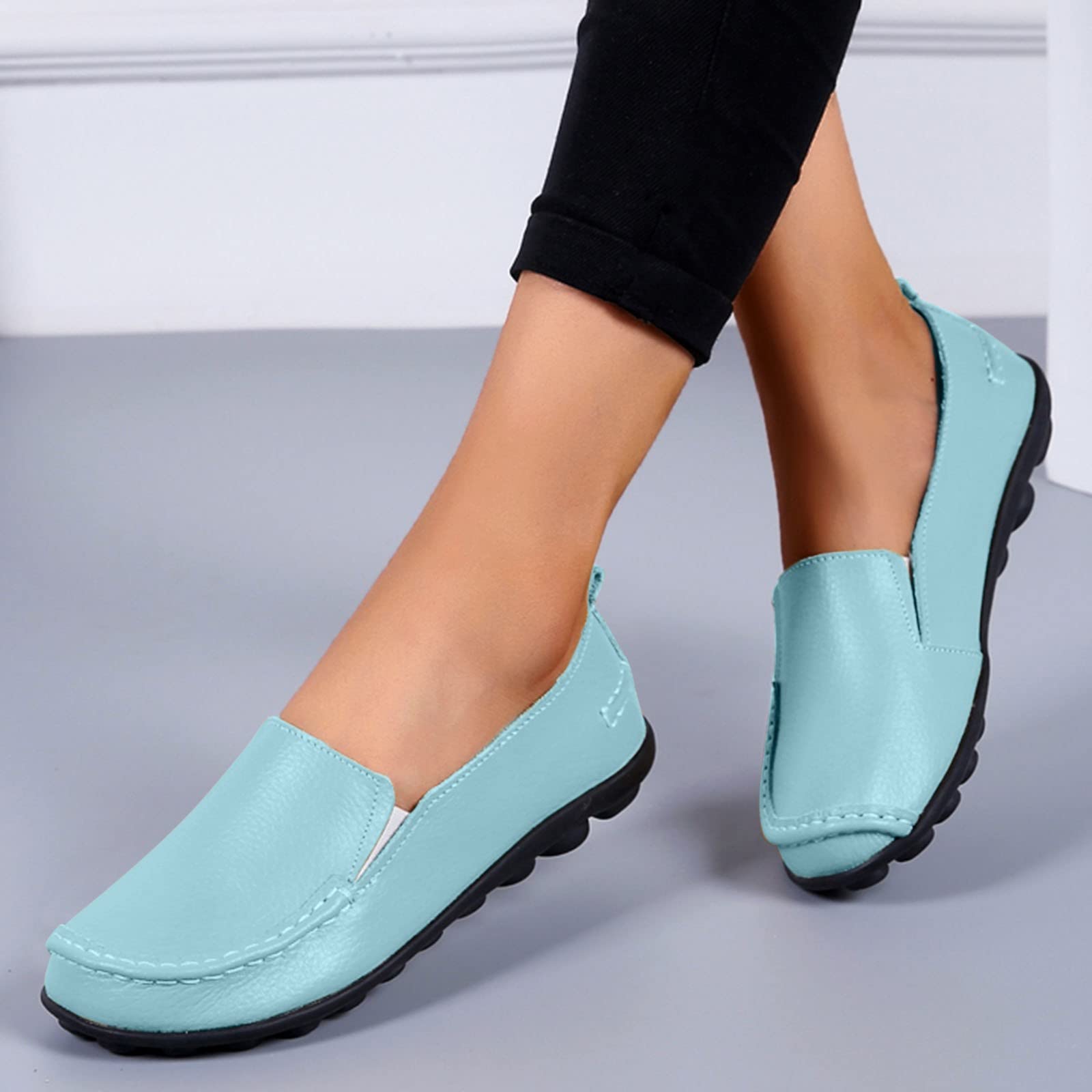 Women's Lightweight Running Shoes - Breathable Slip-On Tennis Shoes for Women | Perfect for Gym, Jogging & Casual Wear