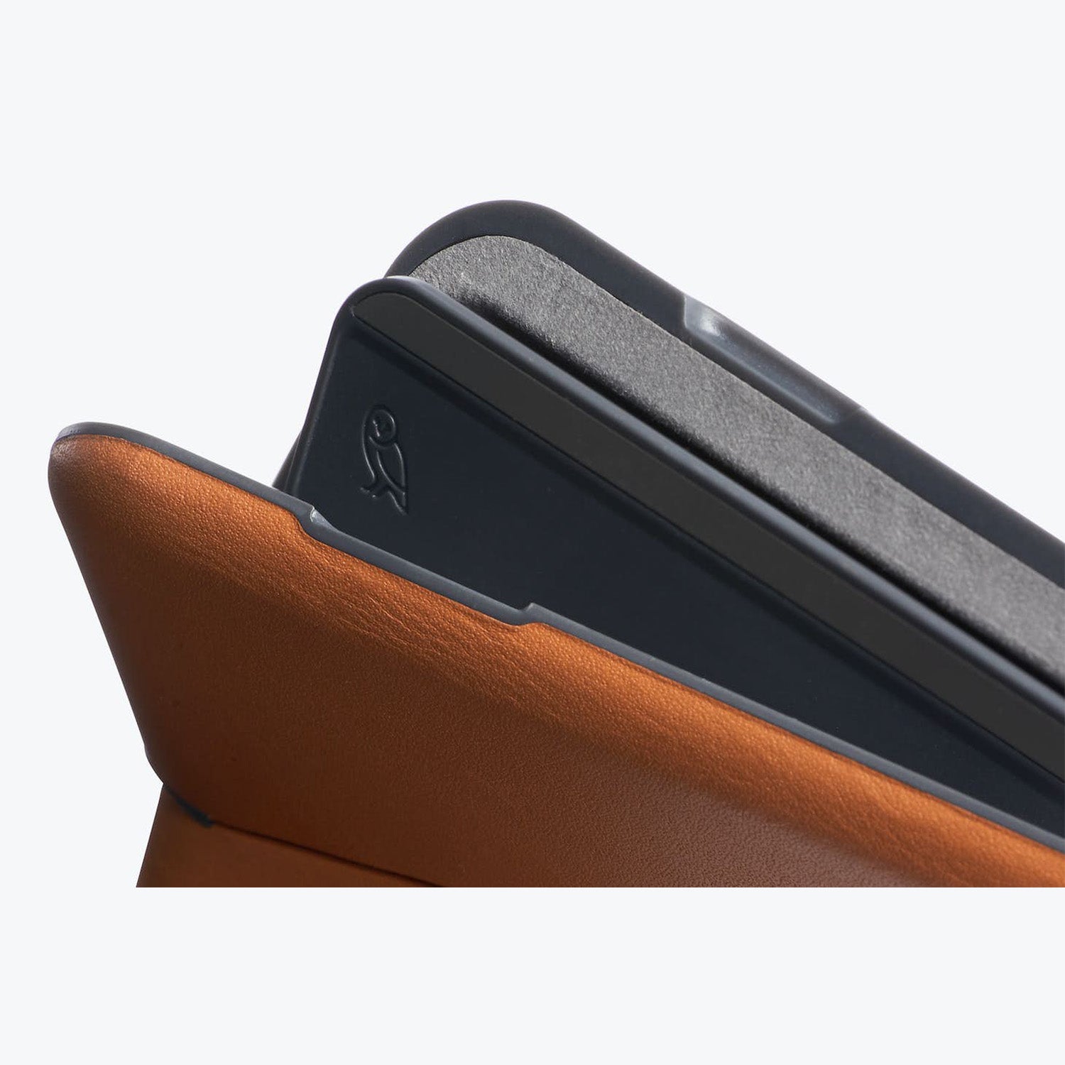 Bellroy Flip Case (Second Gen) - Premium Leather Phone Cover for iPhone & Samsung - Slim & Protective Wallet Case for Everyday Use