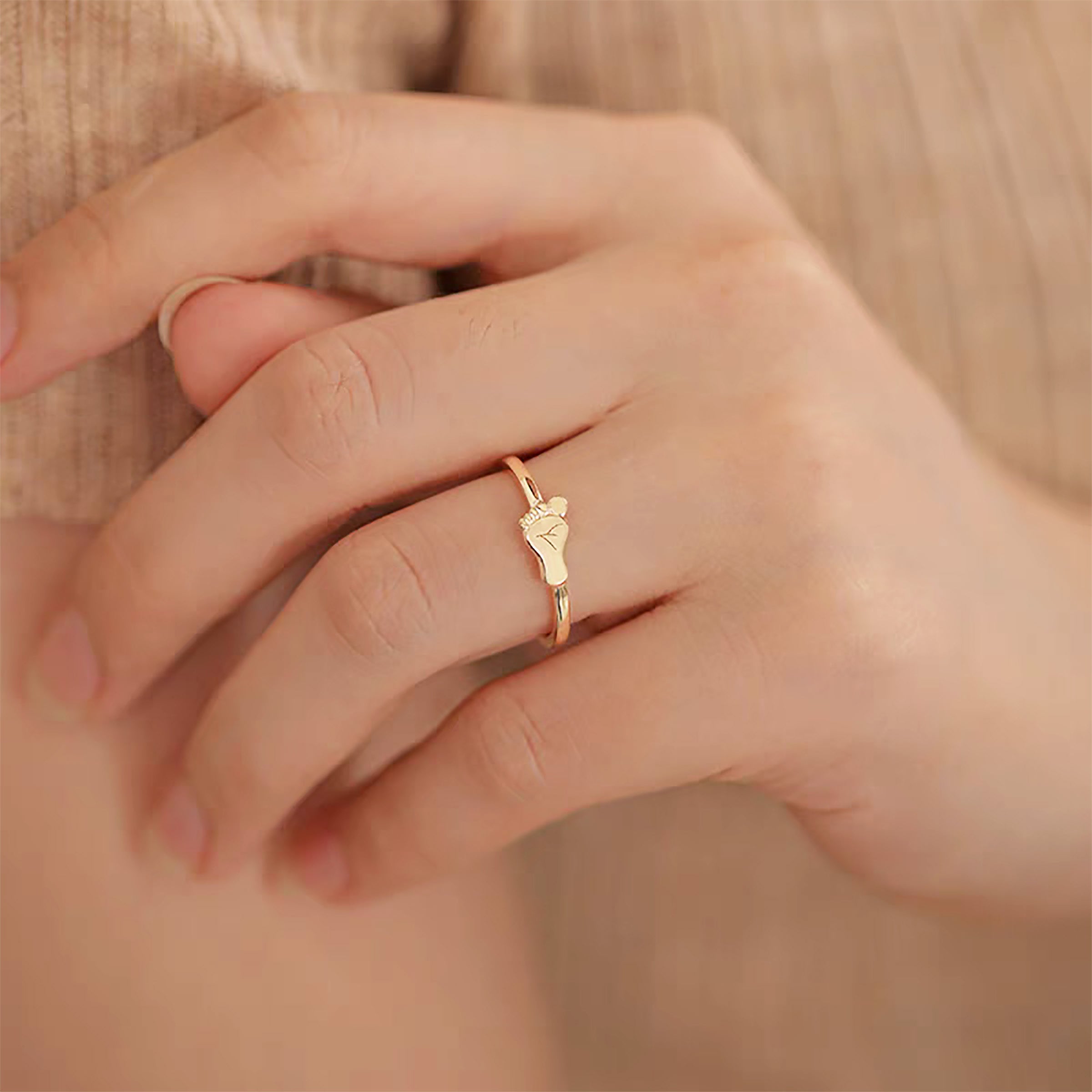 Sparkle Symphony: 14K Solid Gold Footprint Ring Set for Women - Elegant Stackable Rings for Everyday Wear, Anniversary Gifts & Special Occasions