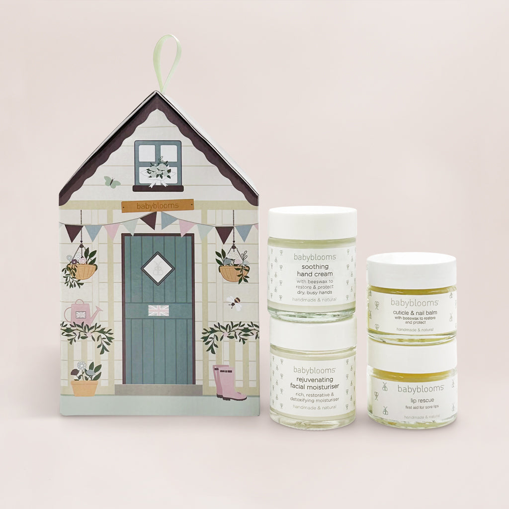Mom's Essential Mini Skincare Set - Travel Size Facial Care Kit with Moisturizer, Cleanser & Serum | Perfect for On-the-Go, Gifts & Daily Skincare Routine