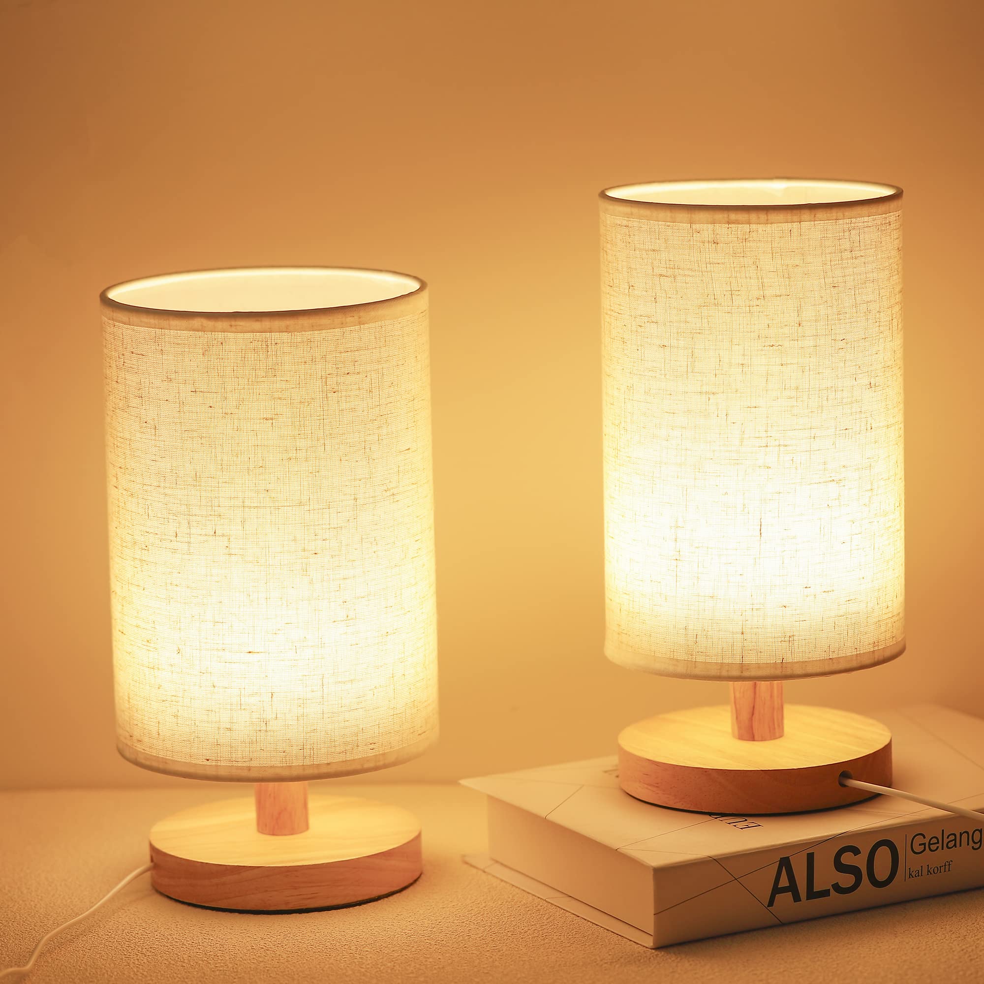 WSYEAR Set of 2 White Modern Bedside Lamps - Farmhouse Style Nightstand Table Lamps for Bedroom, Living Room, Office & Dorm Decor | Soft Lighting for Reading, Relaxing & Nighttime Use