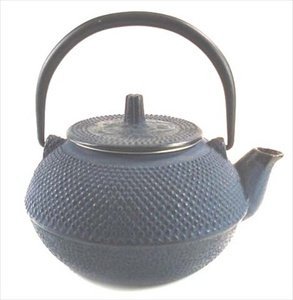 Premium 15 oz Blue Hobnail Cast Iron Teapot - Japanese Style Iron Teapot for Loose Leaf Tea, Perfect for Tea Ceremonies & Home Brewing