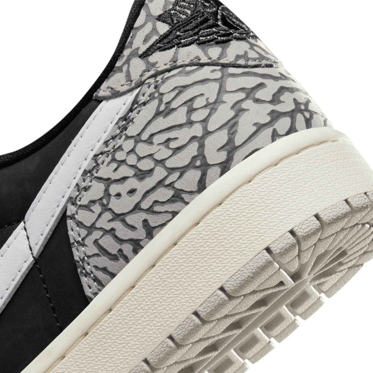 Air Jordan 1 Retro Low OG 'Black Elephant' Men's Basketball Shoes - Classic Sneakers for Streetwear & Casual Outfits