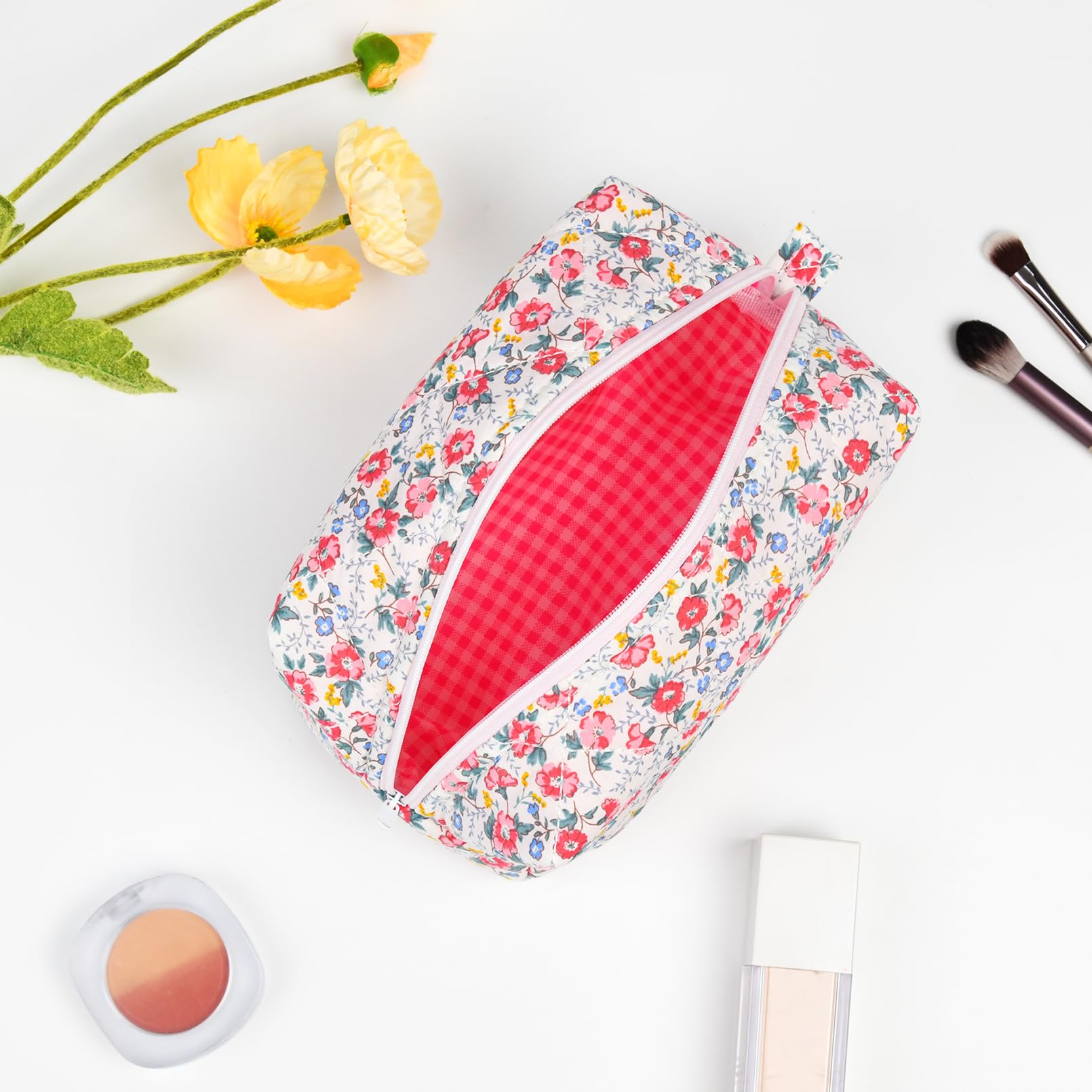 Floral Quilted Cosmetic Bag for Women - Puffy Coquette Makeup Pouch with Aesthetic Design, Cute Travel Toiletry Organizer & Cotton Makeup Brushes Storage Bag - Perfect for Travel, Gym, and Daily Beauty Essentials