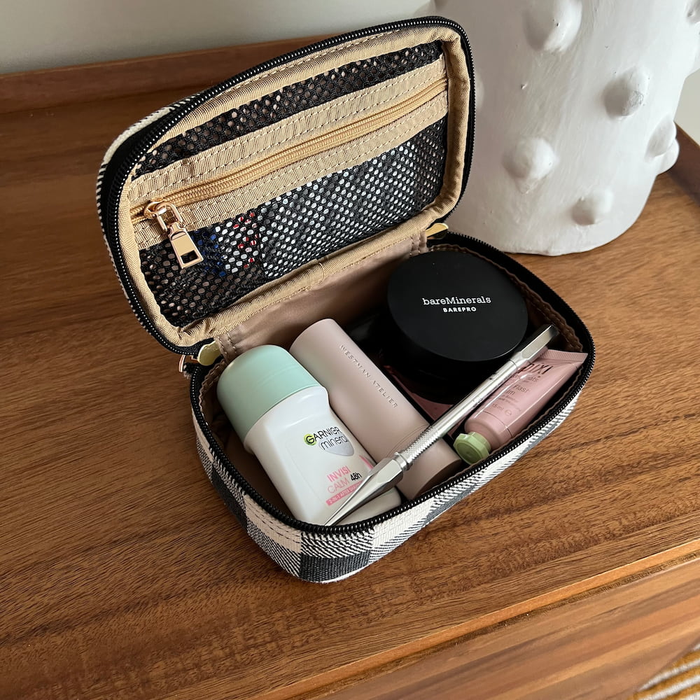 Handy Handle Case - Black Gingham Pattern Protective Phone Cover | Perfect for Everyday Use, Travel & Outdoor Activities