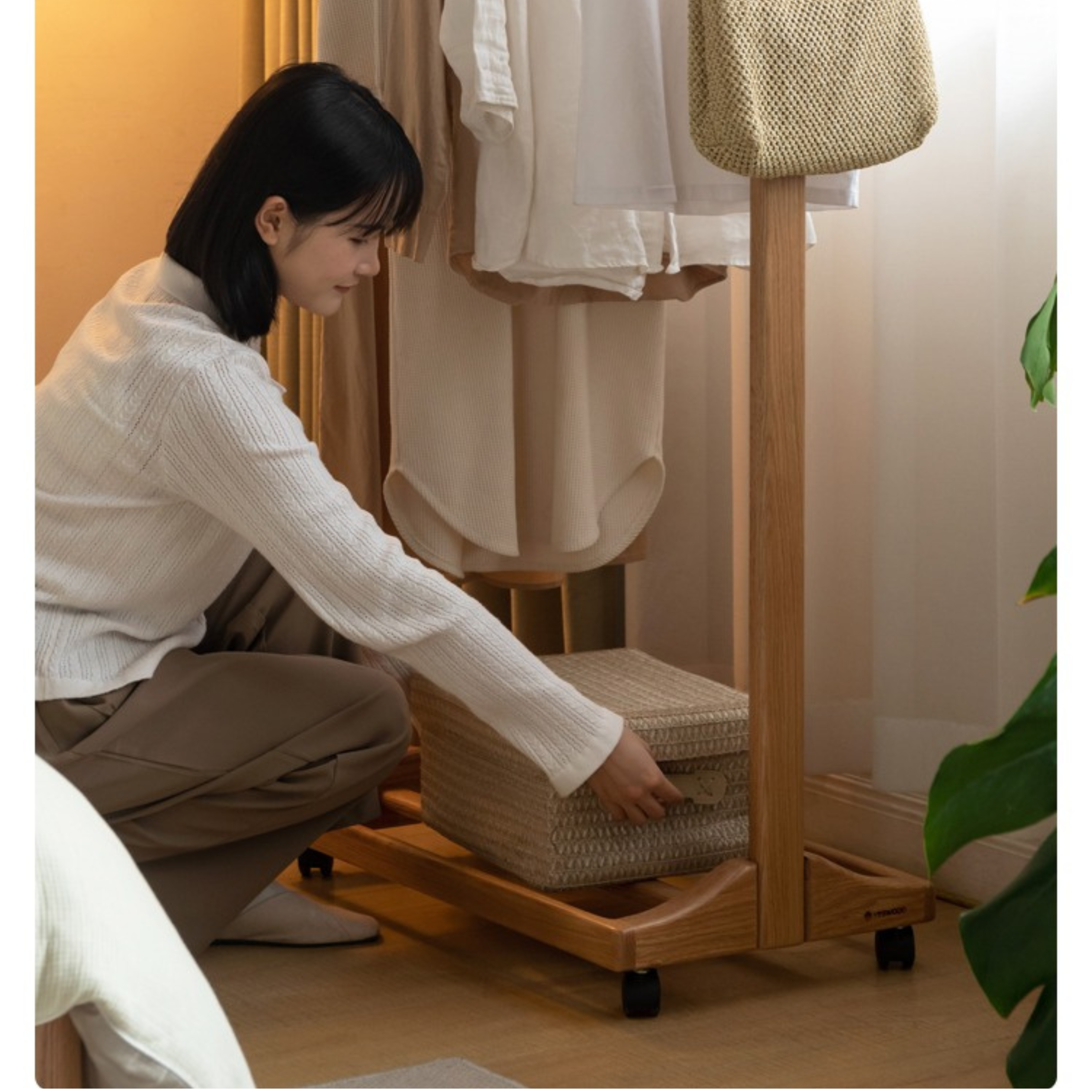 Premium Solid Oak & Birch Wood Wall Hanger - Adjustable Coat Rack for Jackets, Hats & Bags - Perfect for Entryway, Bedroom & Closet Organization