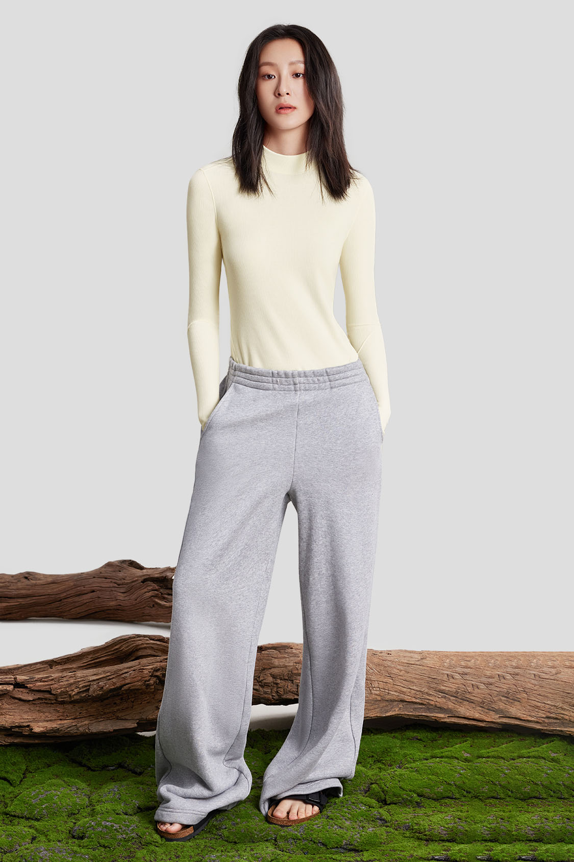 SoftShield Women's WarmCore Half Turtleneck Thermal Shirt - Cozy Winter Layering for Outdoor Activities & Casual Wear