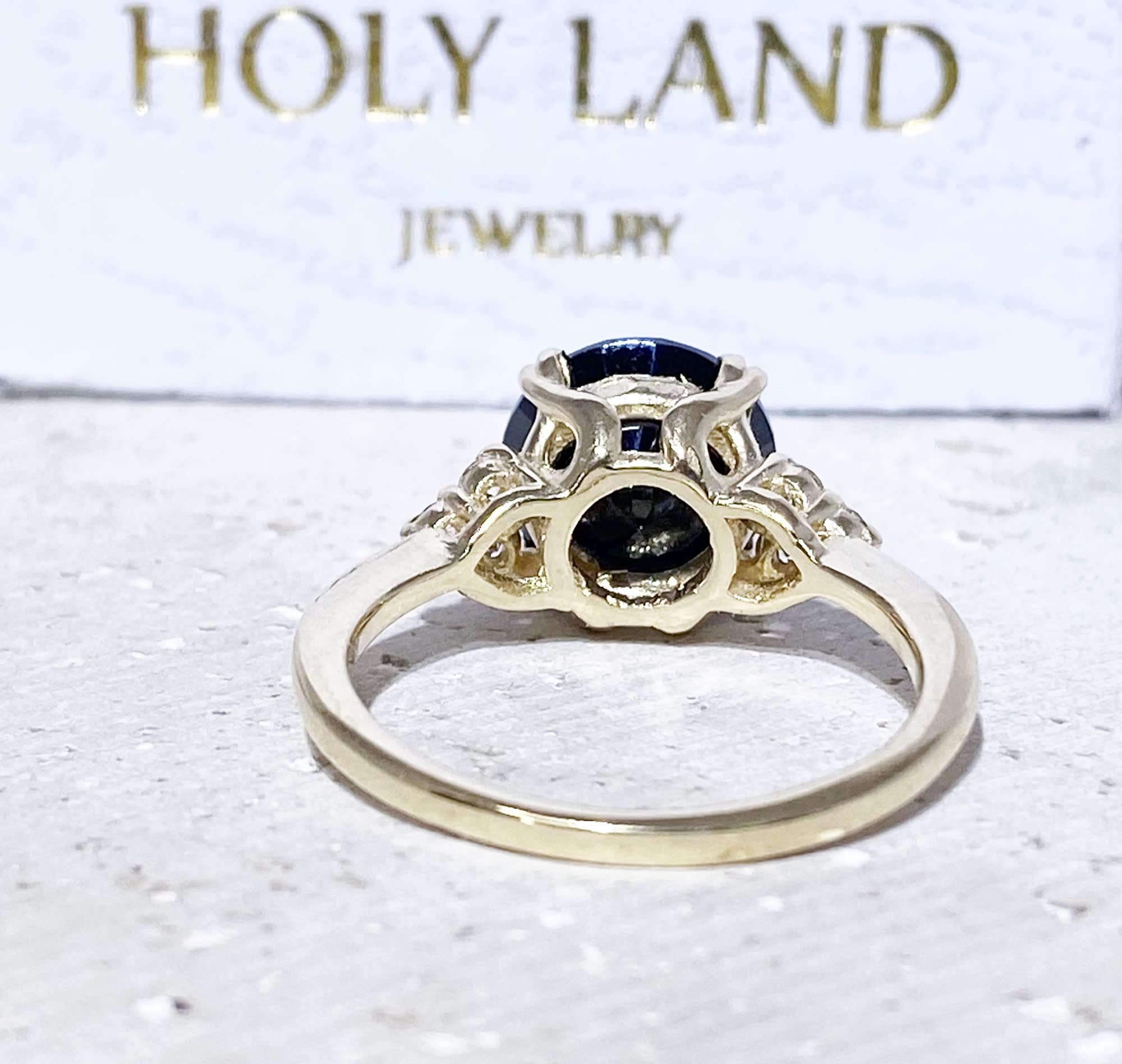 Onyx Ring for Women - Black Stone Statement Ring in Gold - Round Prong Set Engagement & Cocktail Ring - December Birthstone Jewelry Gift for Her - Perfect for Weddings, Parties & Special Occasions