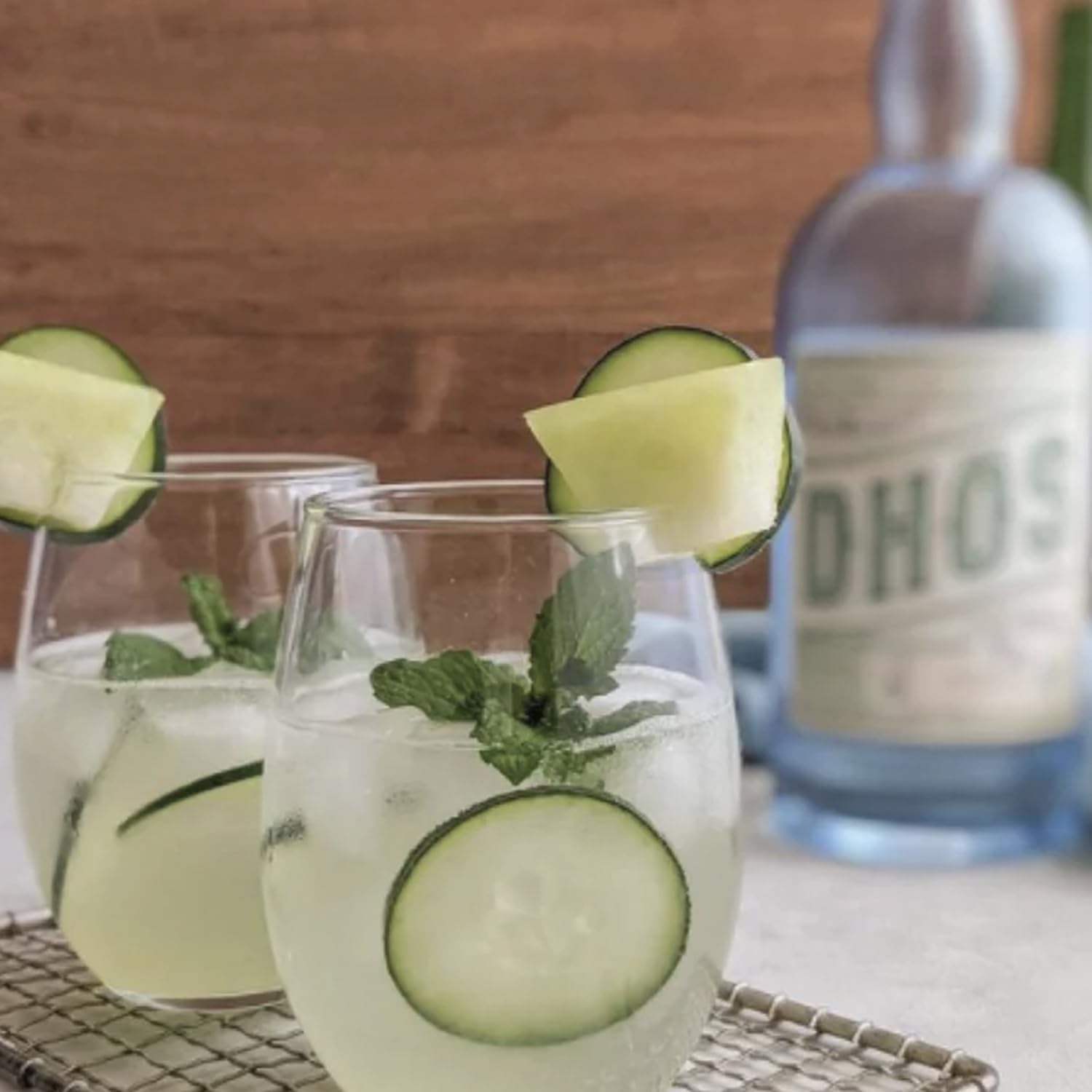 Premium Dhos Handcrafted Non-Alcoholic Gin | Keto-Friendly, Zero Sugar, Zero Calories, Alcohol-Free (750ml) | Perfect for Mocktails & Aperol Spritz Alternatives | Made in USA | Ideal for Healthy Cocktails, Sober Socializing & Low-Carb Lifestyles