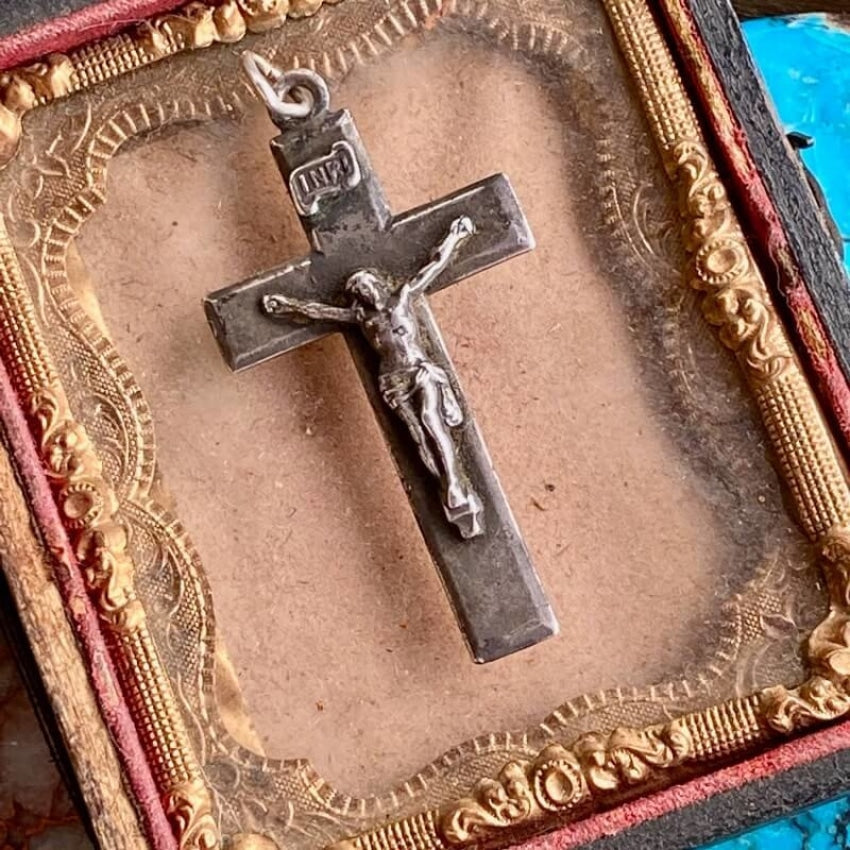 Vintage Sterling Silver Crucifix Cross Pendant - Religious Jewelry for Men & Women - Perfect for Church, Gifts & Everyday Wear